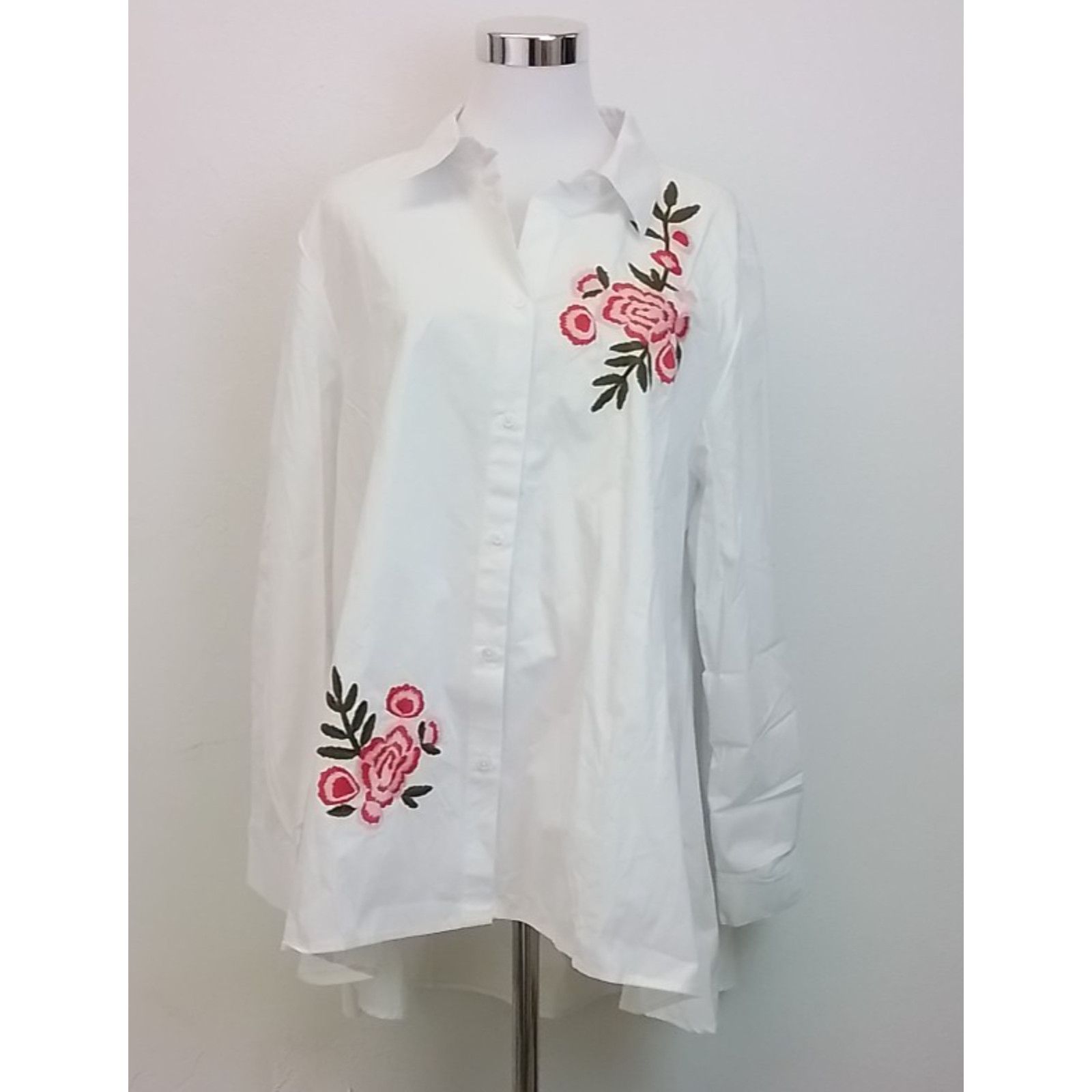 Other Walter Baker Myron Tunic Blouse Women's XL White Flowers NWT Size XL / US 12-14 / IT 48-50 - 2 Thumbnail
