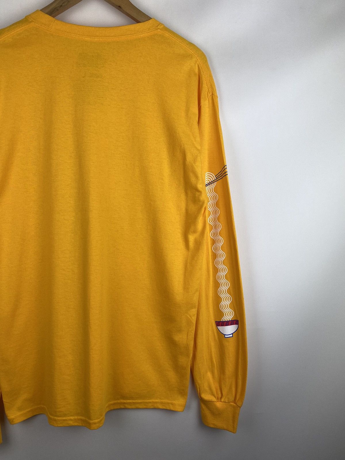 Anime Naruto Shippuden anime men’s long sleeve t shirt size L Size US L / EU 52-54 / 3 - 14 Thumbnail