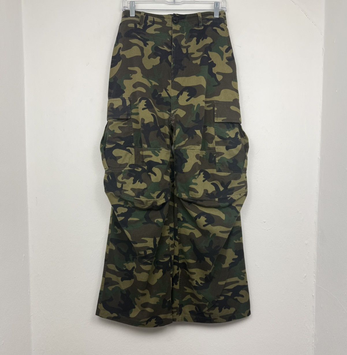 Balenciaga Baggy Camo Cargo Pants | Grailed