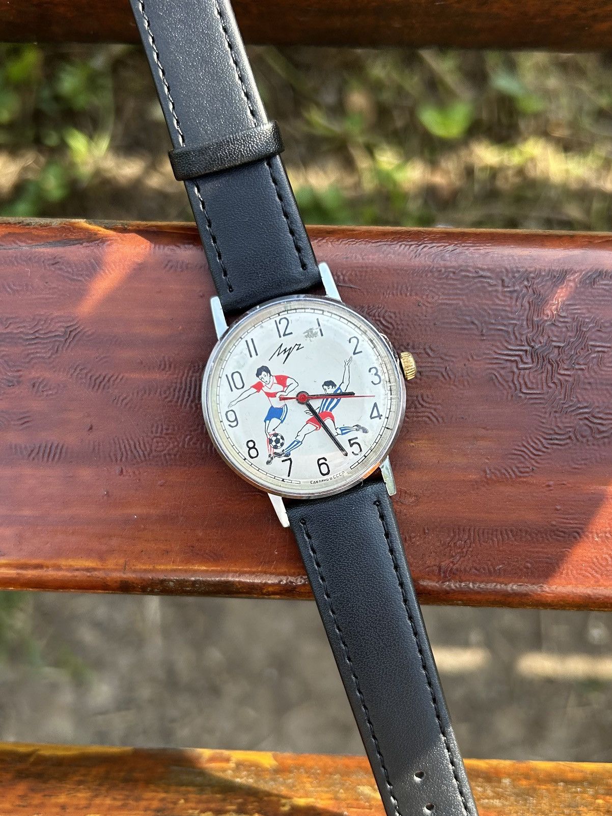 Vintage Vintage Watch Luch USSR Soviet Mechanical 1980s Size ONE SIZE - 19 Thumbnail