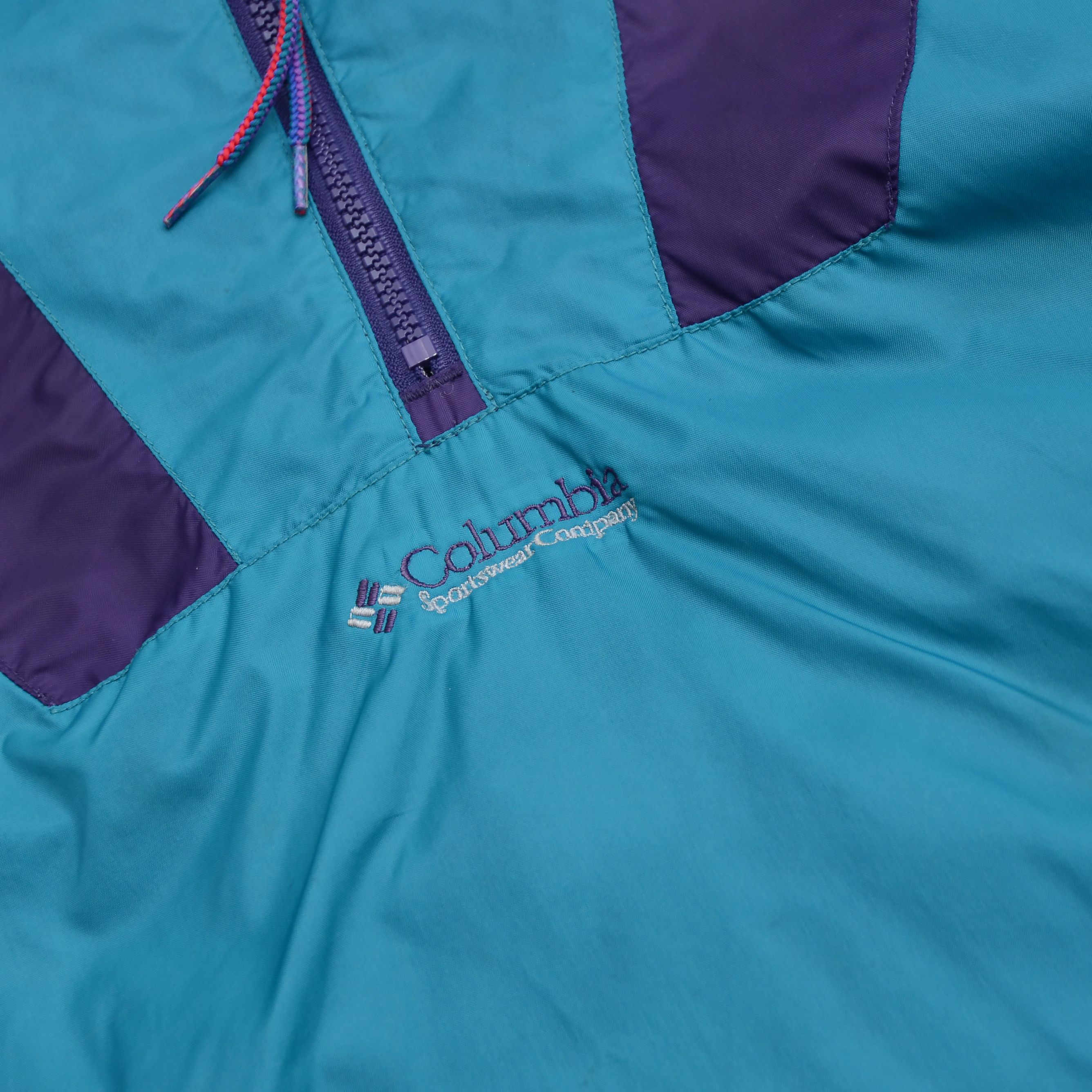 Columbia Vintage Columbia Jacket Poncho Hood Lined Y2K Gorpcore Size US XL / EU 56 / 4 - 5 Thumbnail