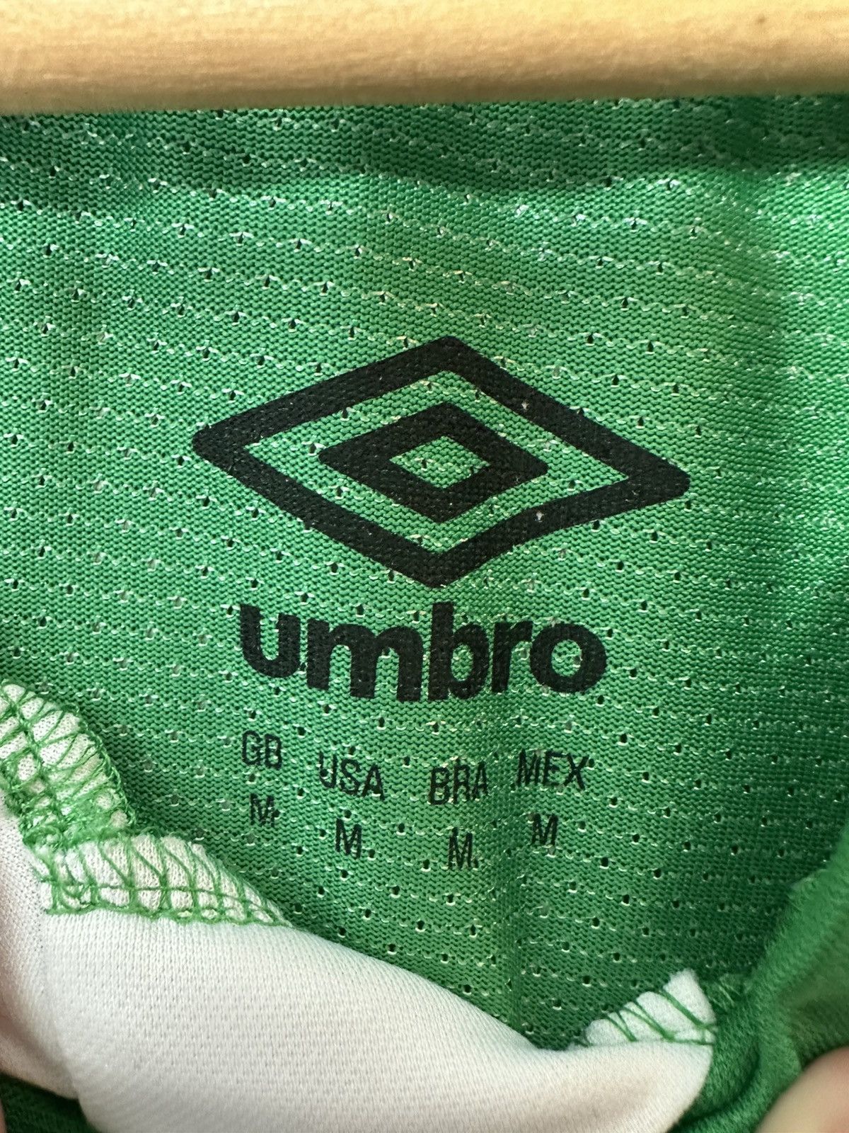 Umbro Chapecoense 2021 Umbro Brazil Football Jersey Green Shirt M Size US M / EU 48-50 / 2 - 6 Thumbnail
