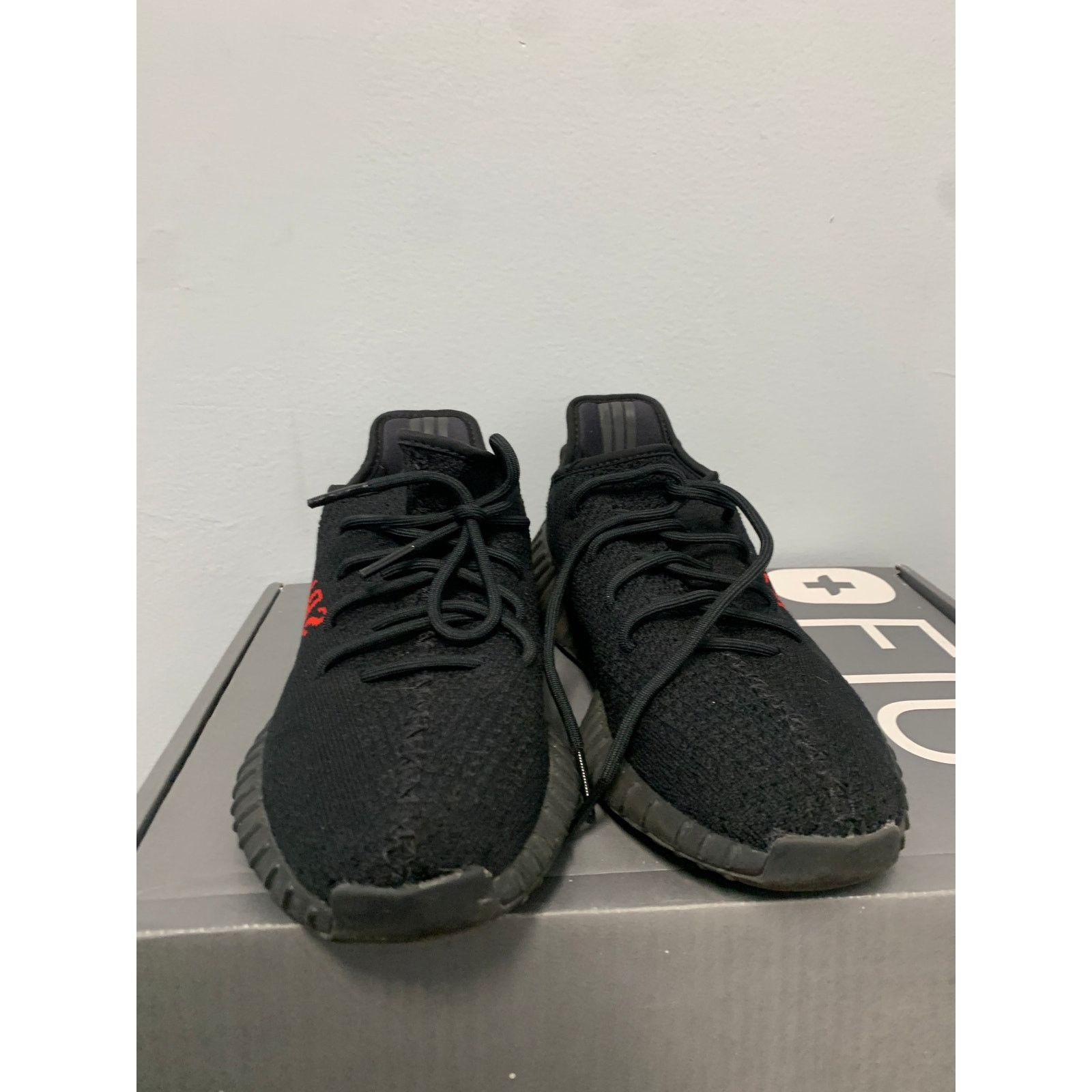 Adidas adidas Yeezy Boost 350 V2 Black Red Size 11.5 Used Size US 11.5 / EU 44-45 - 4 Thumbnail