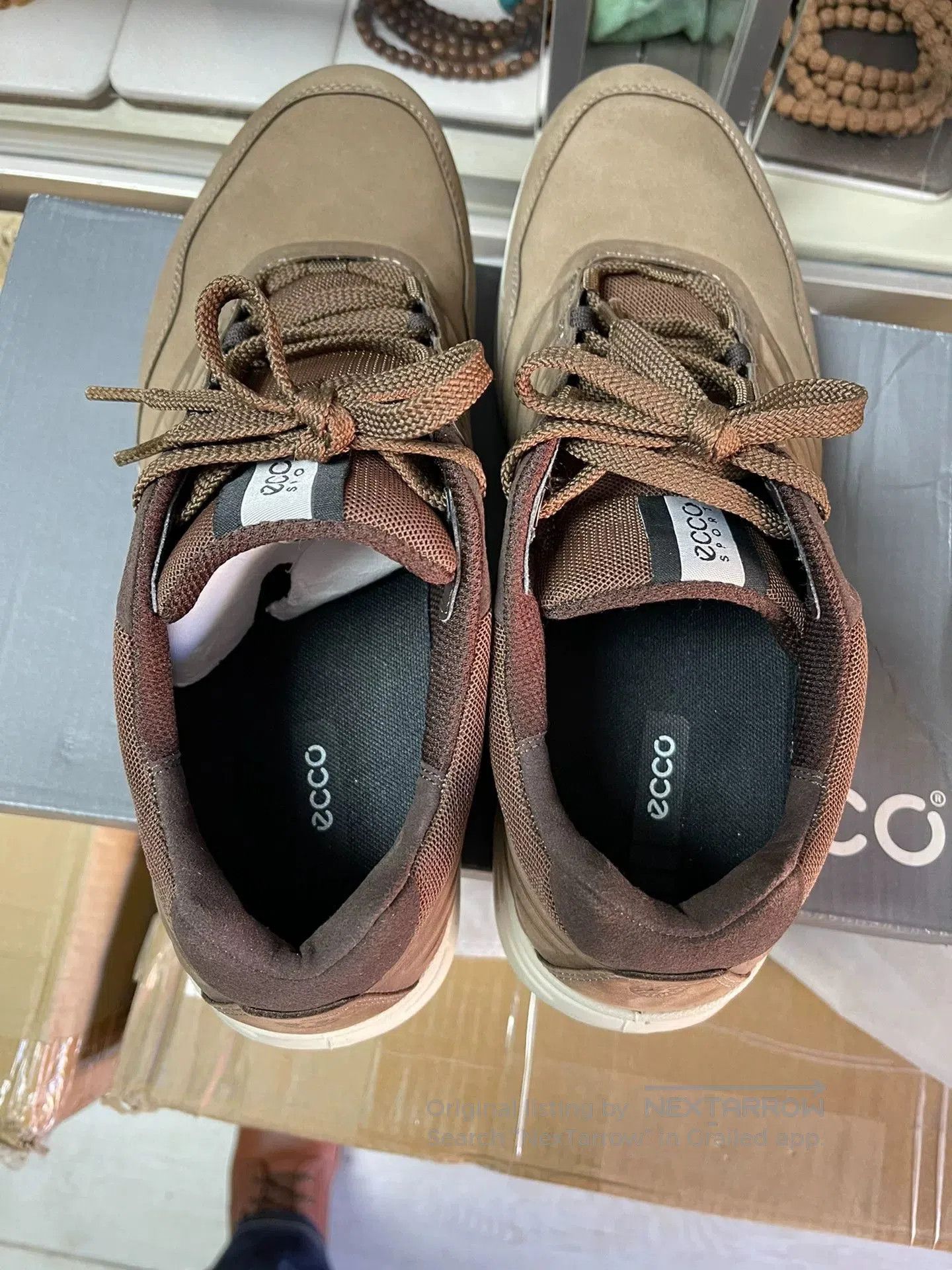 ECCO Men's Casual Yak Leather Sneakers.
