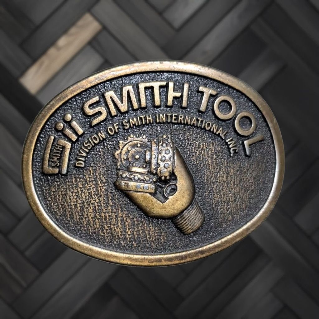 Vintage VINTAGE smith tool western belt buckle brass 2.25 x 3" fits 1.5" belt width Men Brass Century Century belt buckle Mens Size ONE SIZE - 1 Thumbnail