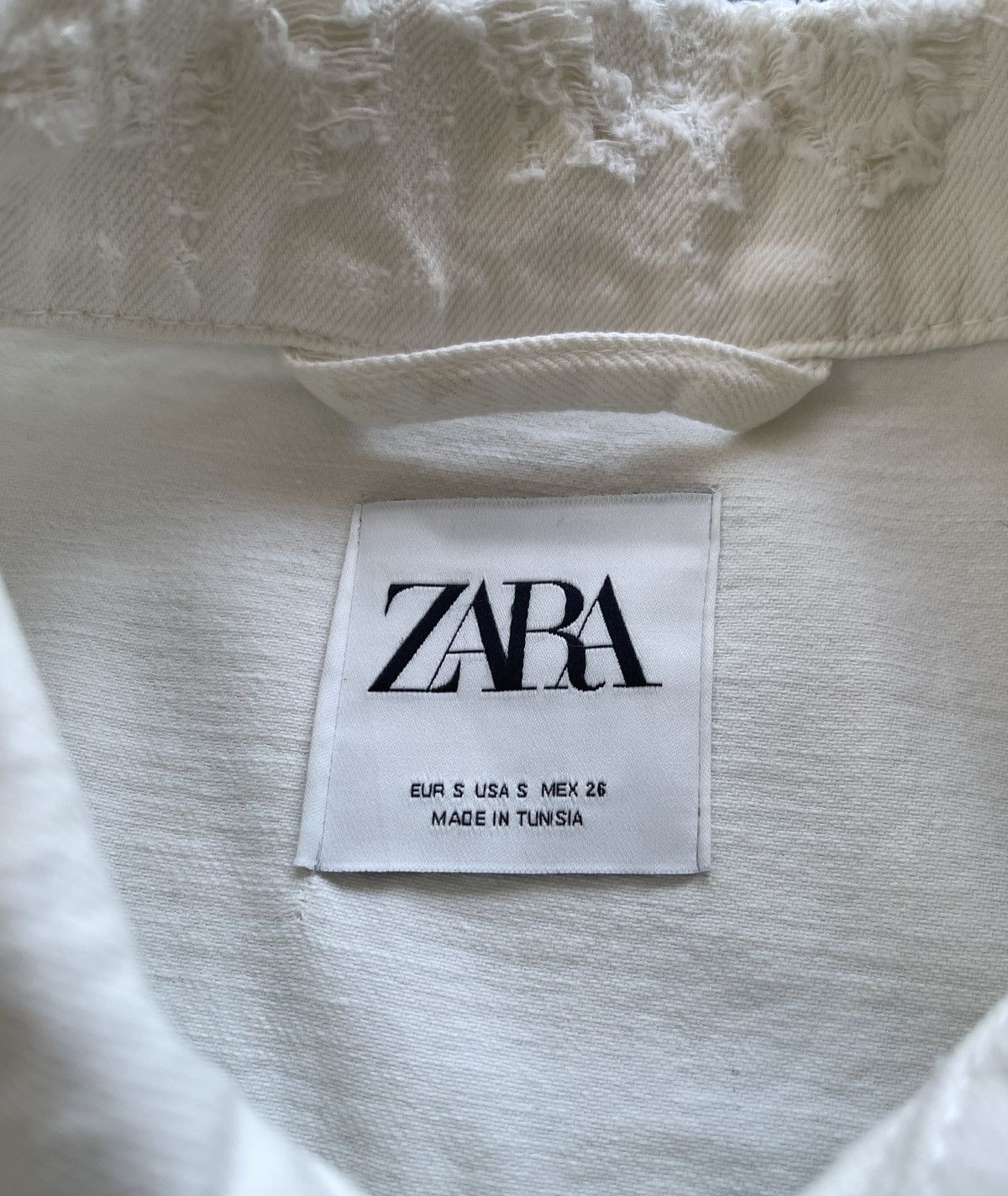 Zara Distressed Denim Trucker Jacket Size US S / EU 44-46 / 1 - 12 Thumbnail