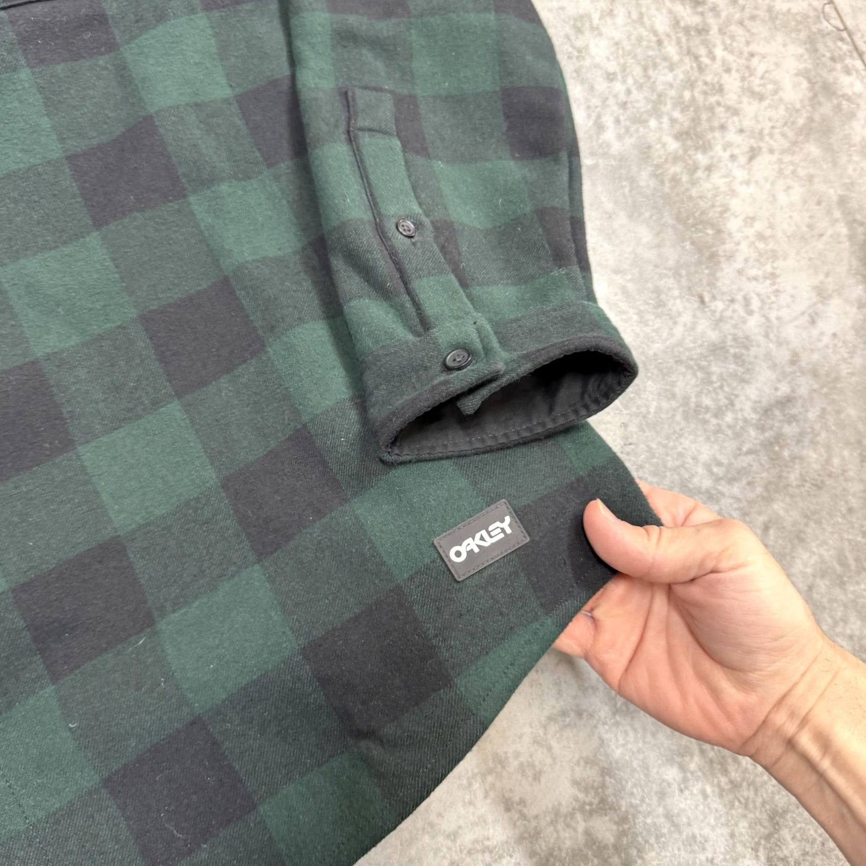 Oakley Oakley Jacket Mens 2XL Green Fleece Lined Buffalo Plaid Regular Fit Shacket Size US XXL / EU 58 / 5 - 2 Thumbnail
