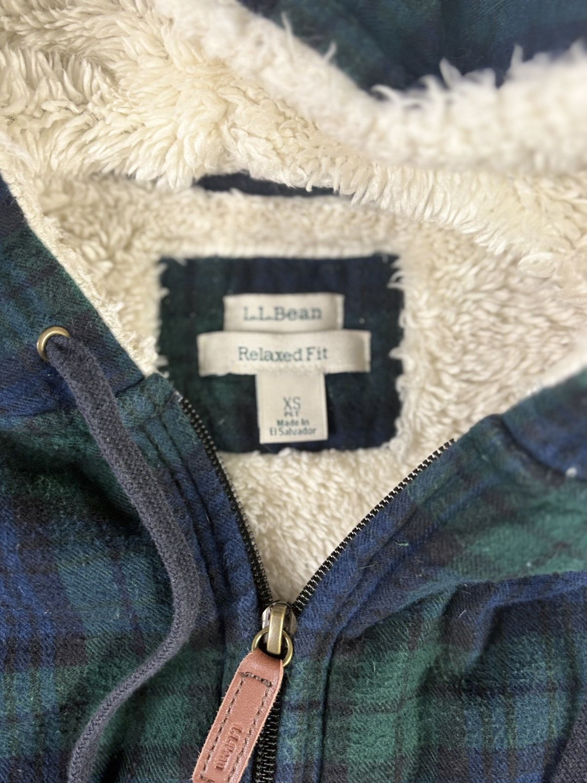 L.L. Bean Women’s LL Bean Scotch Plaid Sherpa Lined Zip Up | $40 Size XS / US 0-2 / IT 36-38 - 4 Thumbnail