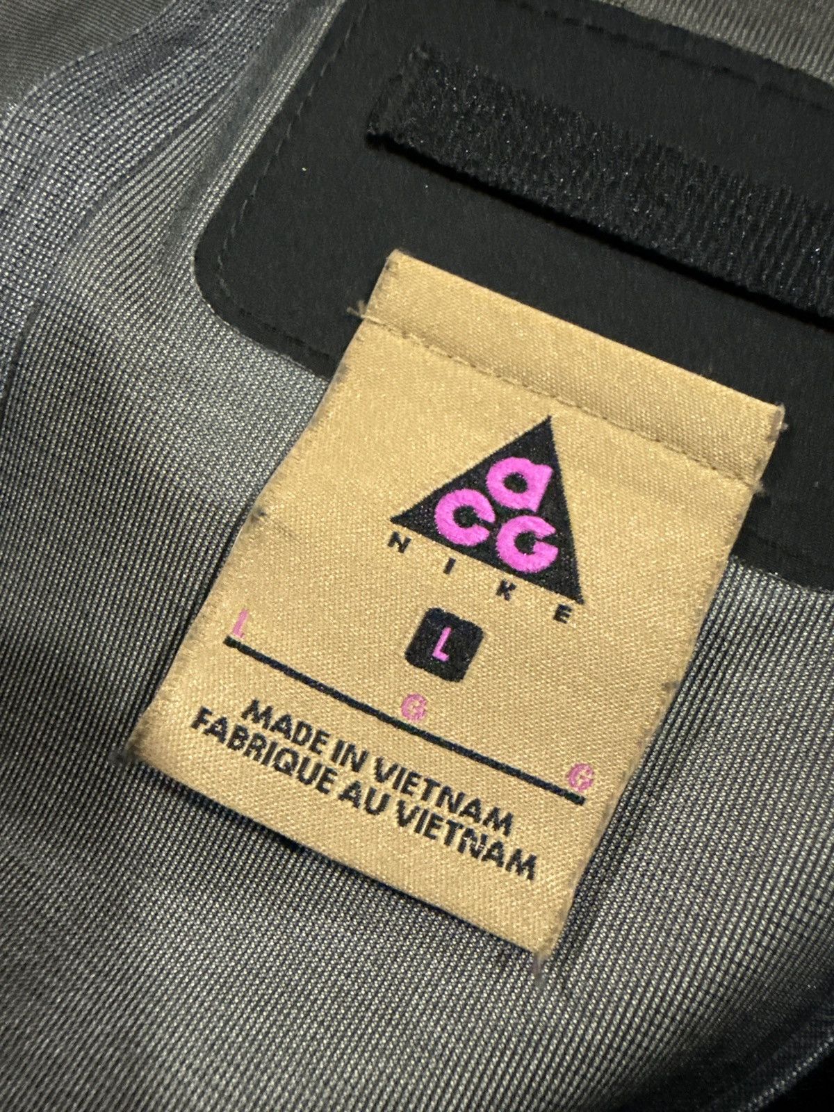 Nike ACG Nike ACG Gore Tex Jacket Size US L / EU 52-54 / 3 - 8 Thumbnail