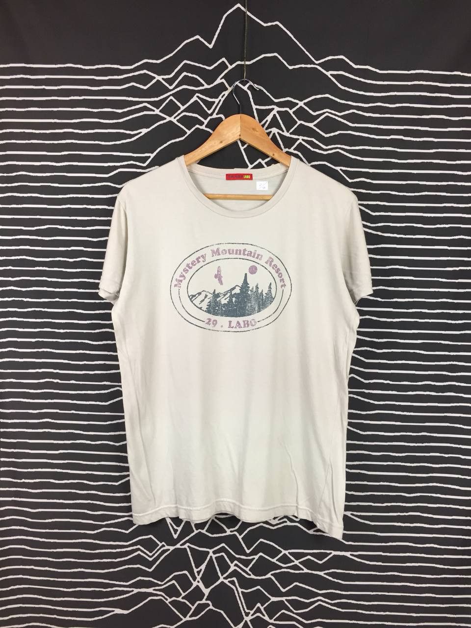 Japanese Brand 291295 Homme LABO Mystery Mountain Resort Tee Size US L / EU 52-54 / 3 - 2 Thumbnail