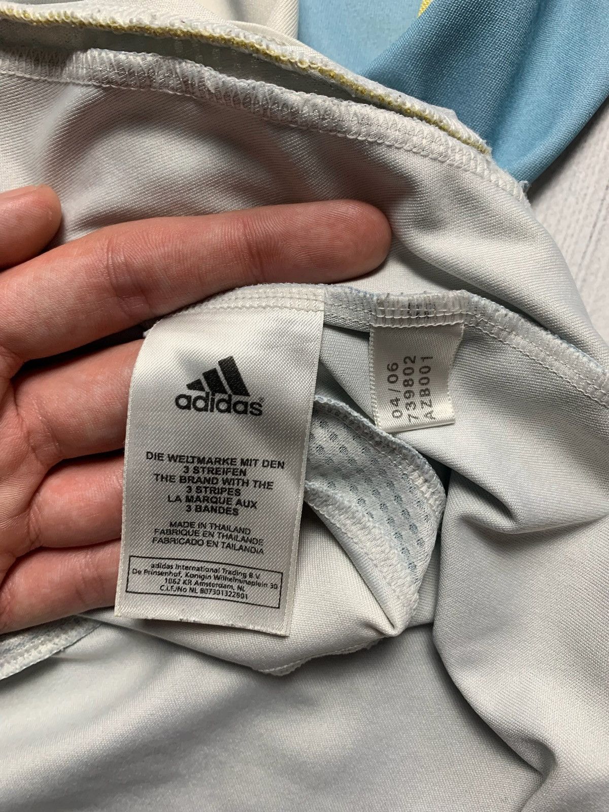Adidas × Vintage Vintage adidas Argentina soccer jersey striped size L Size US L / EU 52-54 / 3 - 5 Thumbnail