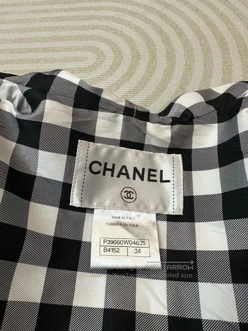Chanel Chanel Black and White Checkered Lining Hooded Jacket . Size US S / EU 44-46 / 1 - 4 Thumbnail