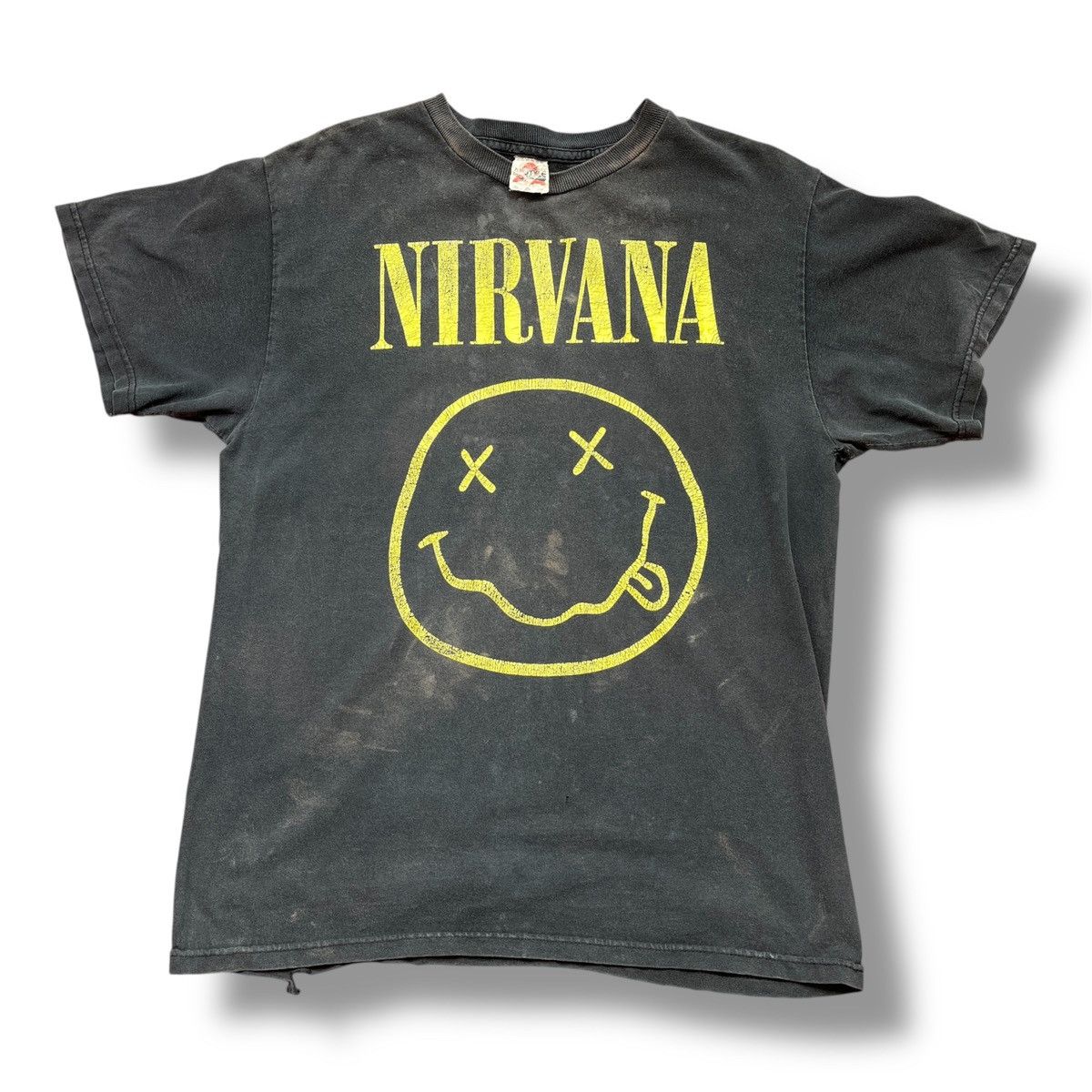 Nirvana VINTAGE Y2K NIRVANA GRUNGE KURT COBAIN SMILE ICON TSHIRT Size US M / EU 48-50 / 2 - 3 Thumbnail
