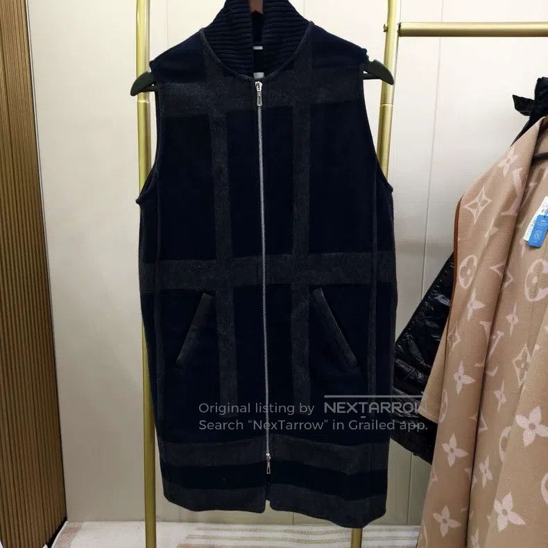 Hermes Hermes Plaid Cashmere Sleeveless Coat Size XS / US 0-2 / IT 36-38 - 1 Thumbnail