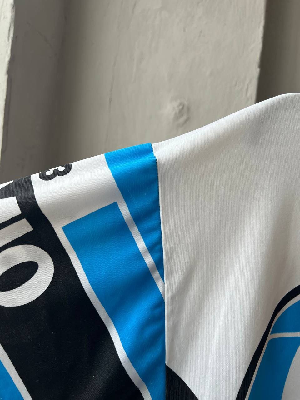 Vintage 90’S FBA GREMIO 1903 DESIGN MASCOT SOCCER JERSEY ROVIL SZ L Size US L / EU 52-54 / 3 - 8 Thumbnail