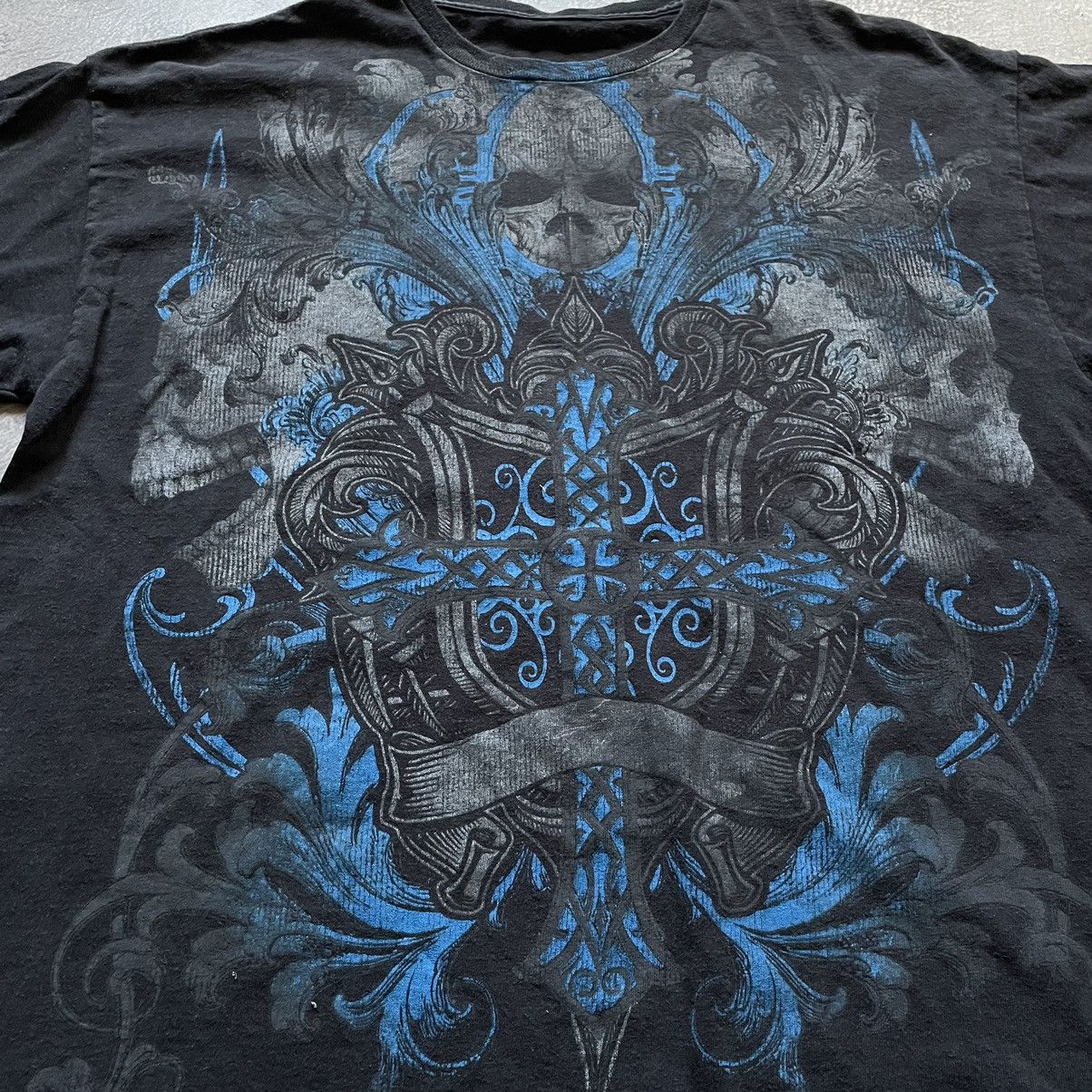 Vintage Vintage Y2K Abstract Graphic Tee All Over Print Grunge XL Size US XL / EU 56 / 4 - 5 Thumbnail