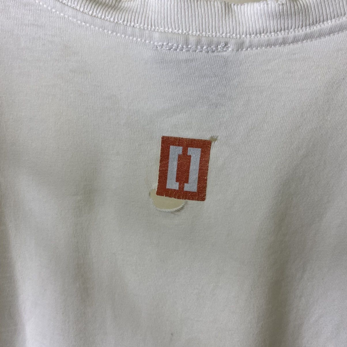 Obey Vintage Y2K Obey Skateboard Box Logo Distressed Skater Tee Size US S / EU 44-46 / 1 - 7 Thumbnail