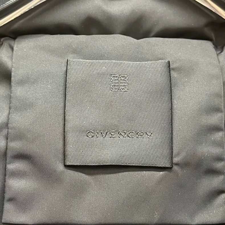 Givenchy Givenchy Size46 Collaborative MMW Runway Black Buckle Down Size US M / EU 48-50 / 2 - 3 Thumbnail