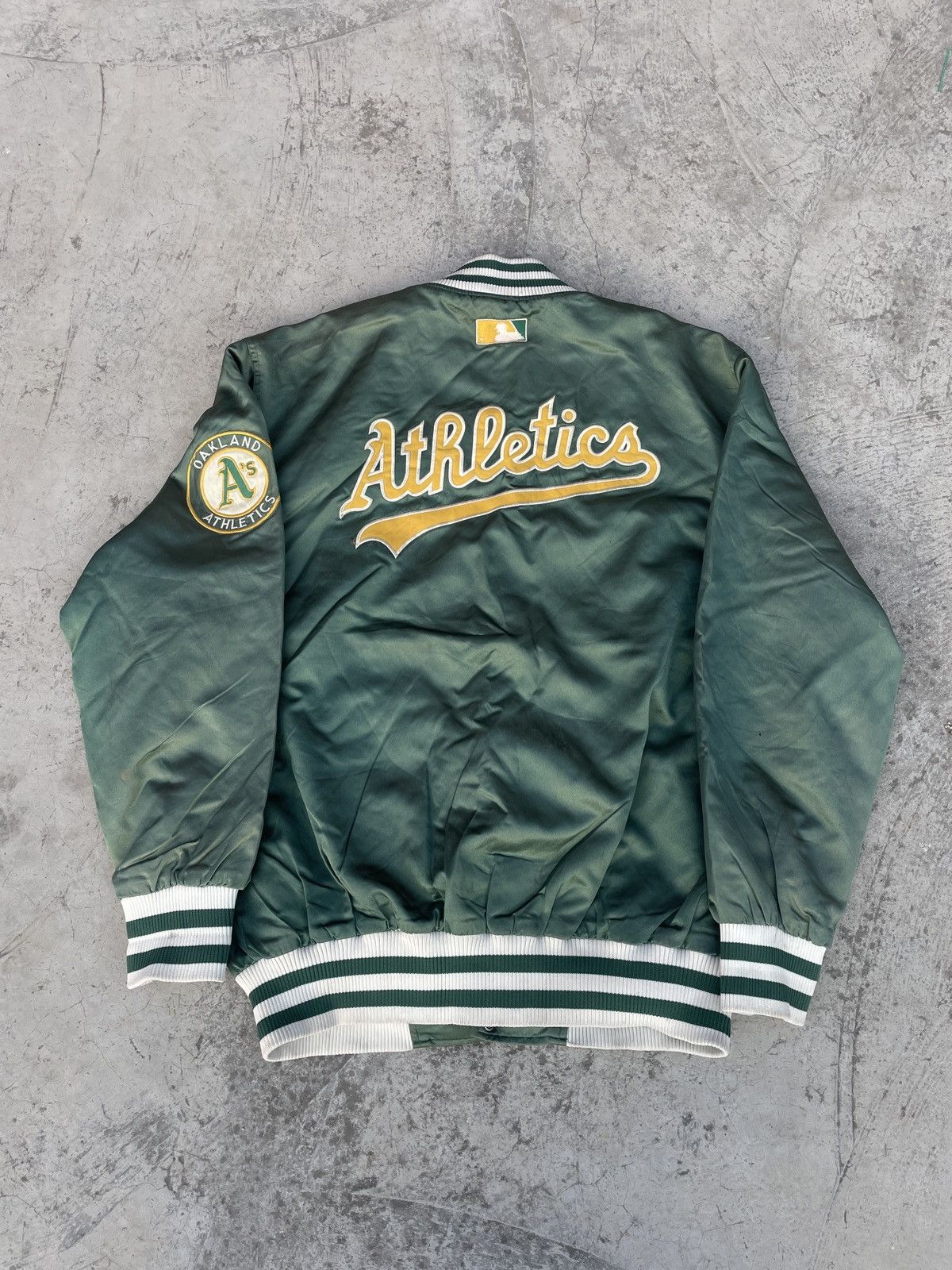 MLB Vintage Athlethic MLB baseball league jacket Size US L / EU 52-54 / 3 - 9 Thumbnail