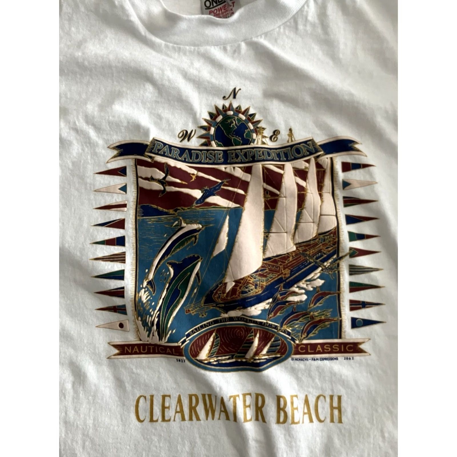 Hanes VINTAGE 90s Clearwater Beach Shirt Mens 2XL White Short Sleeve Crew Neck Sailboat Dolphins Embroidered T-Shirt Hanes Mens Size US XXL / EU 58 / 5 - 2 Thumbnail