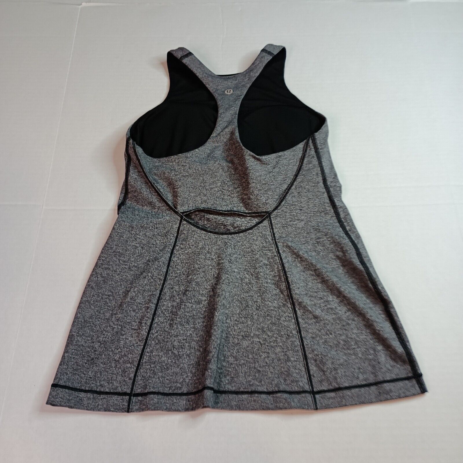 Lululemon Lululemon Sports Bra Tank Top Women's 6 Basic Sleeveles Gray Size M / US 6-8 / IT 42-44 - 5 Thumbnail