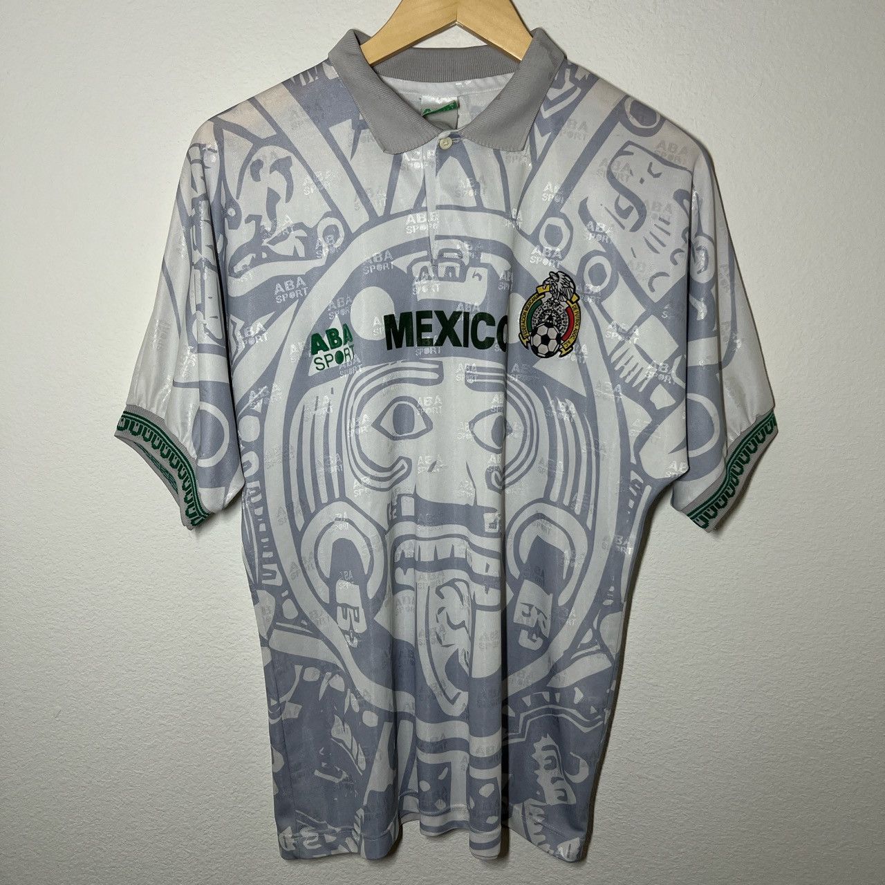 image of Soccer Jersey x Vintage Mexico 1997 Away Jersey in White, Men's (Size Medium)