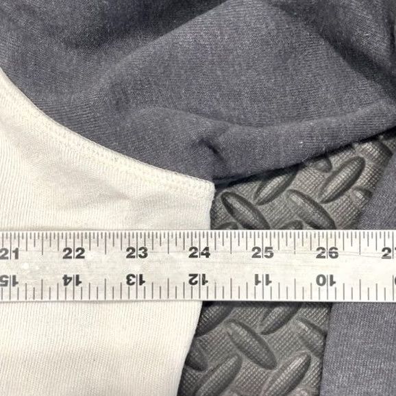 Wildfox Wild Fox Cocktail Connoisseur Gray Cropped Pullover Sweater Women's S Size S / US 4 / IT 40 - 4 Thumbnail
