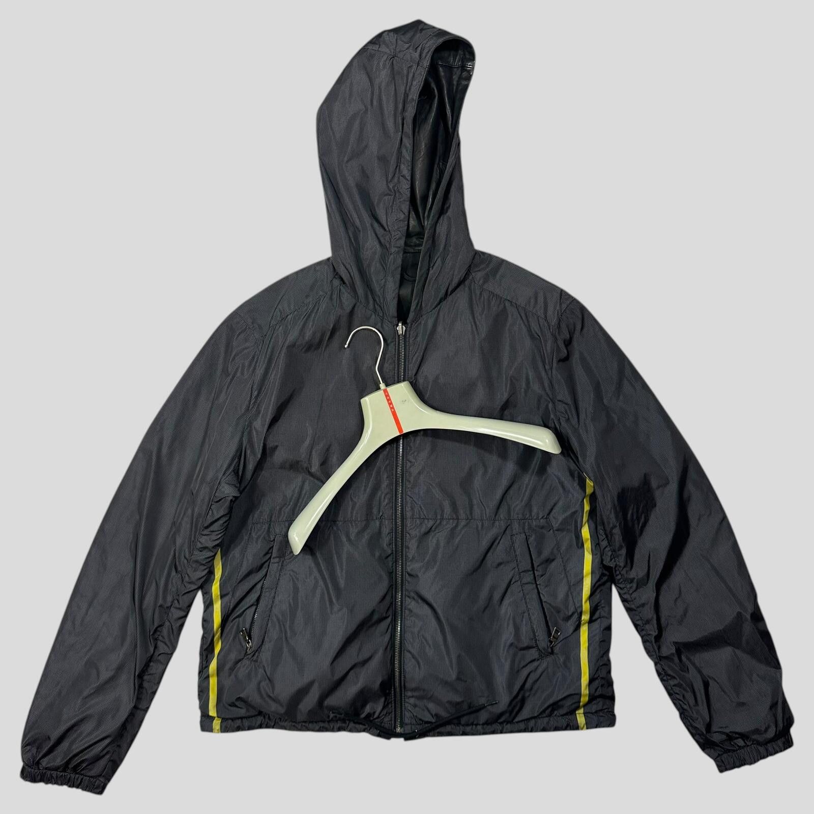 Prada Prada Sport 2010 Reversible Leather Micro Check Nylon Jacket Size US L / EU 52-54 / 3 - 3 Thumbnail