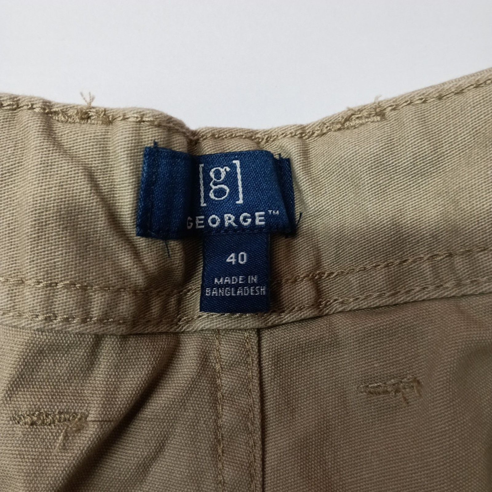 George George Cargo Shorts Mens Size 40 Beige Flat Front 10" Inseam Size US 40 / EU 56 - 2 Thumbnail