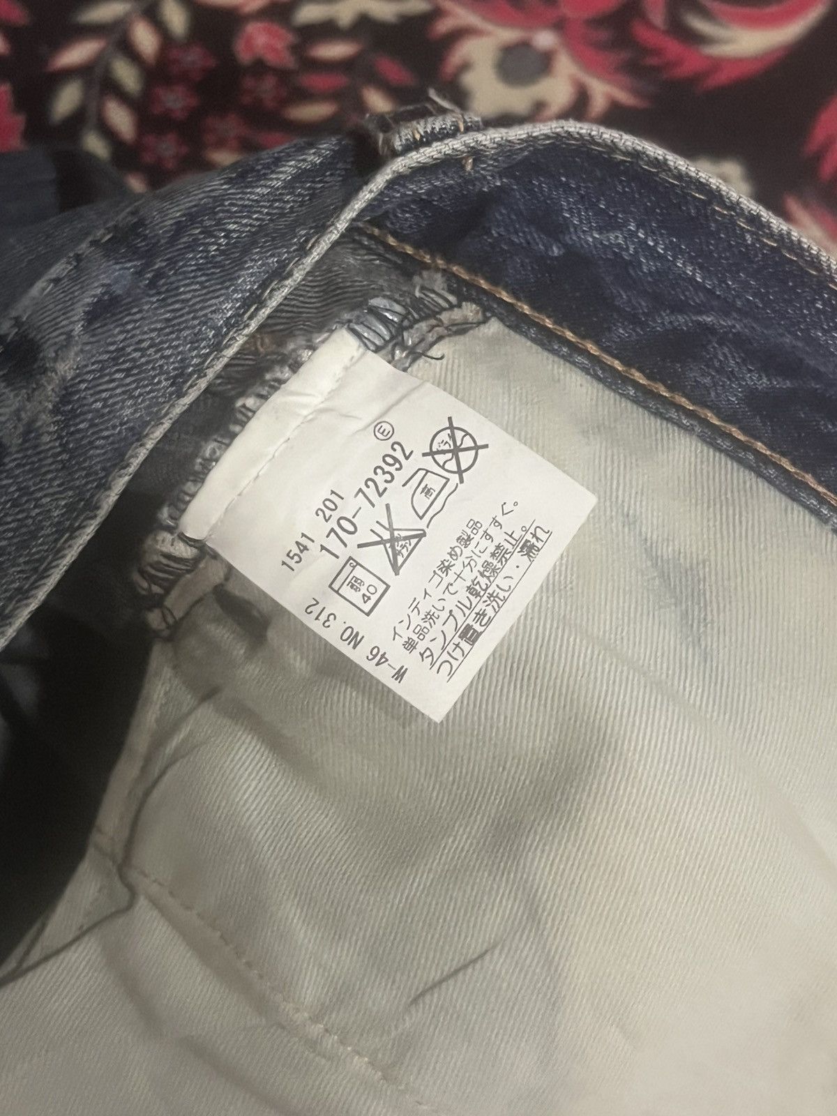 Takeo Kikuchi Japan Takeo Kikuchi Distressed Patches Blue Washed Jeans Size US 33 - 17 Thumbnail