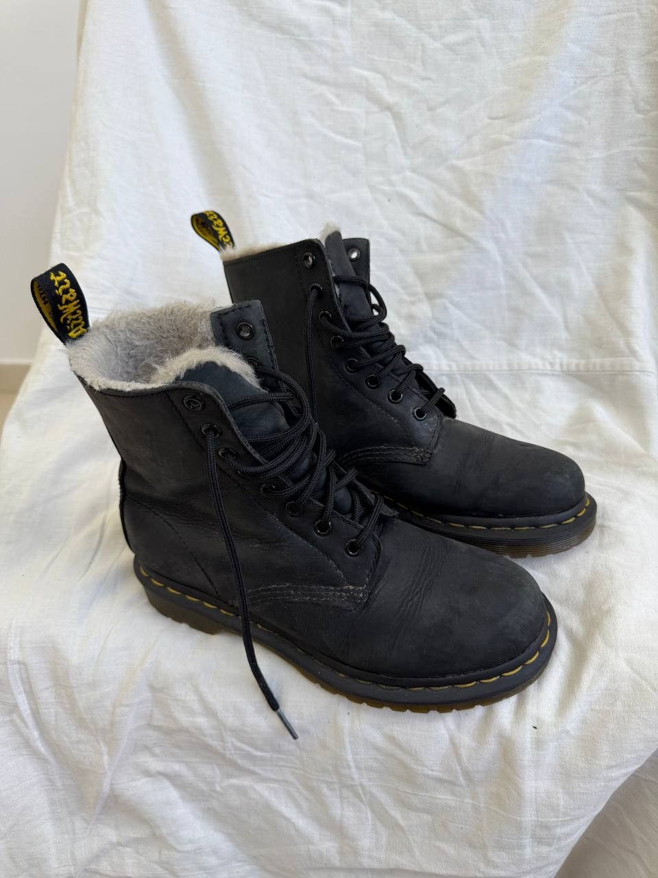 Dr. Martens D.r. Martens Women Leather Luxury Chelsea Ankle Y2K Size US 7 / IT 37 - 3 Thumbnail