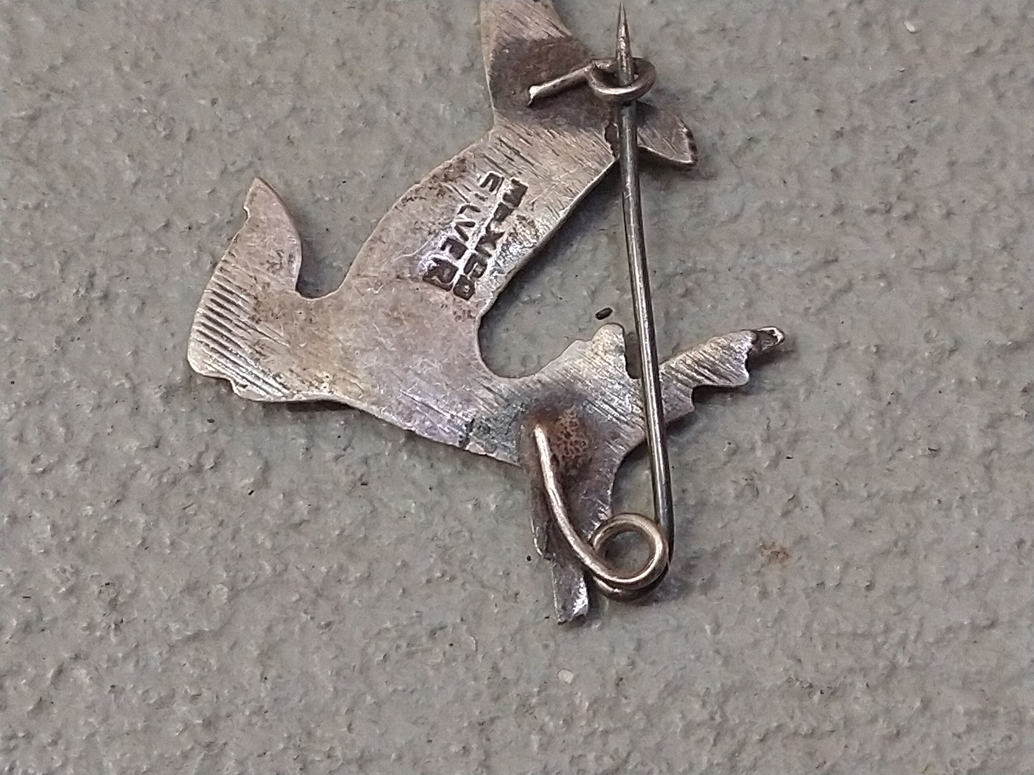Jewelry × Vintage Vintage Sterling Silver Pin Brooch Deer Elk Reindeer Mexico Size ONE SIZE - 5 Thumbnail