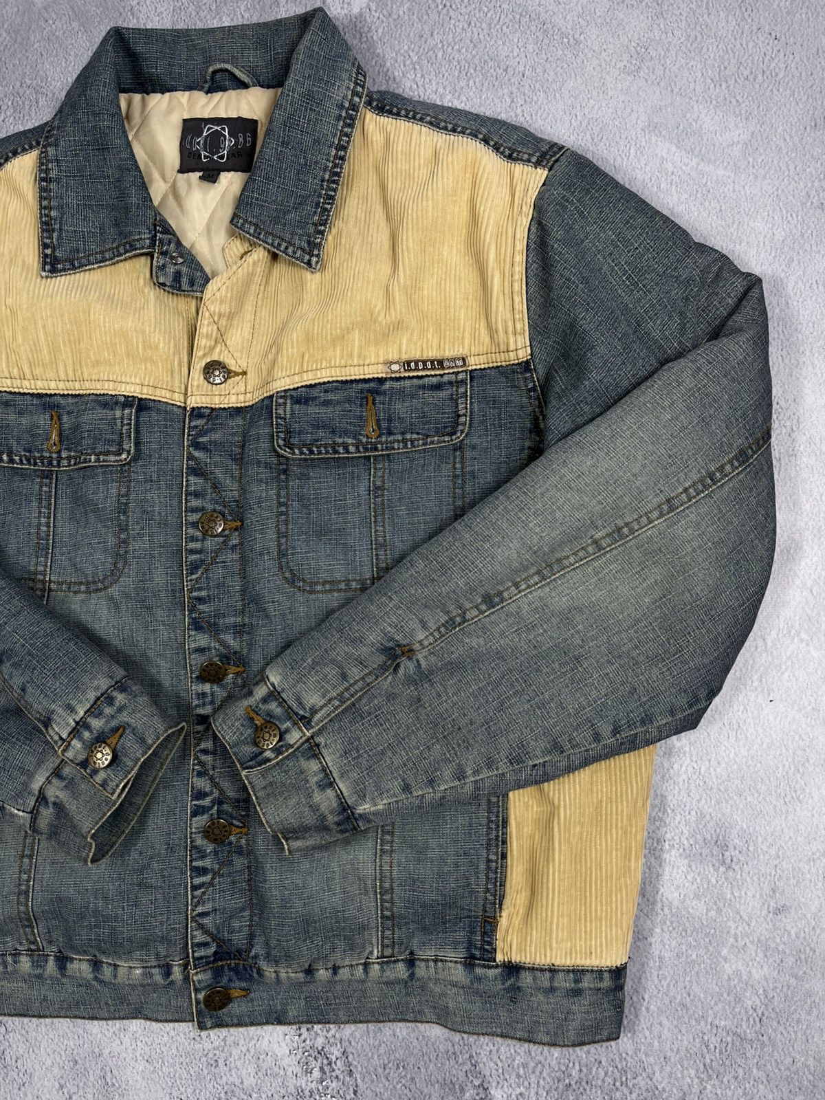 Vintage Vintage Y2K Denim/Corduroy jacket streetwear 00s style M Size US M / EU 48-50 / 2 - 3 Thumbnail