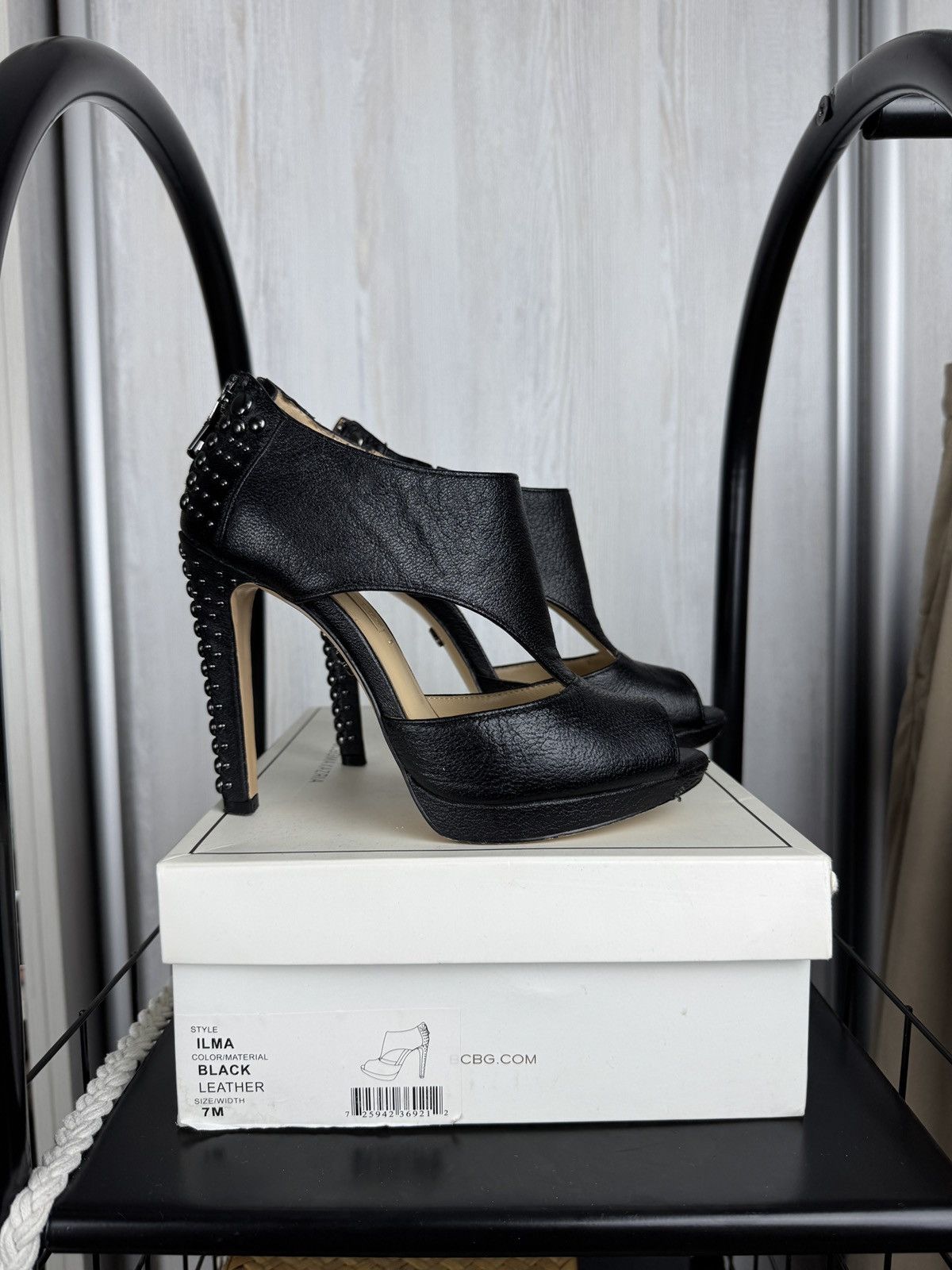 Bcbgmaxazria × Genuine Leather BCBG MaxAzria ILMA Black leather Heels Size US 7 / IT 37 - 1 Thumbnail