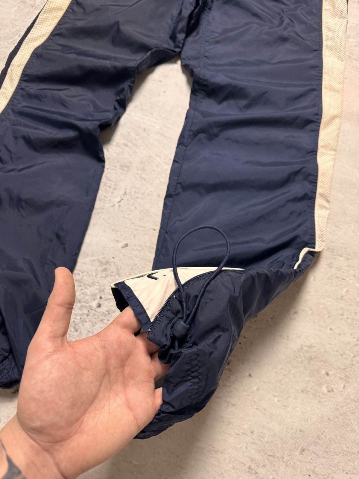 Nike × Vintage NIKE VINTAGE BASIC LOGO OVERSIZE BAGGY PANTS Size US 34 / EU 50 - 3 Thumbnail