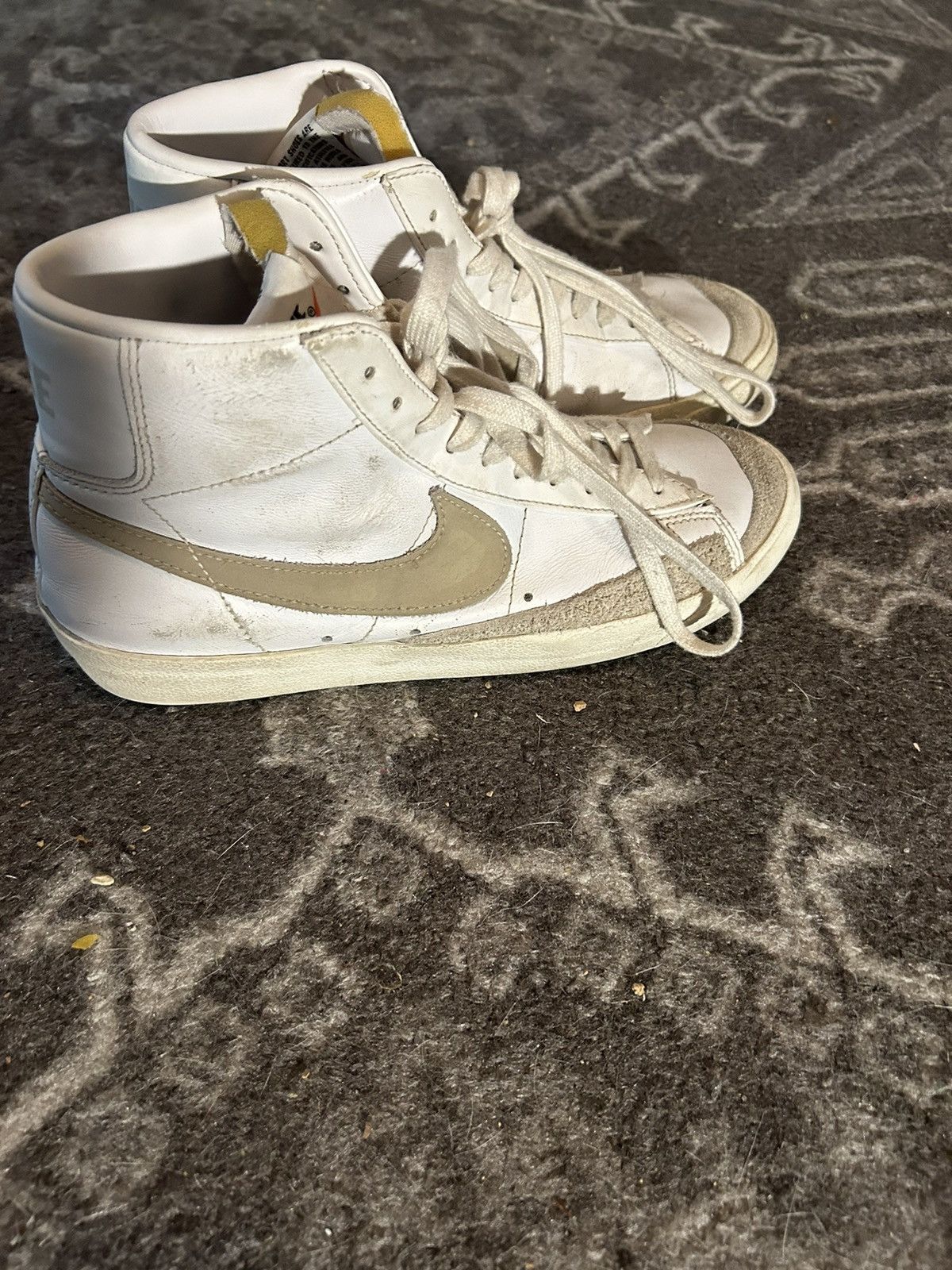 Nike Tan/Grey Nike Blazer Mid ‘77 size 9 (read description) Size US 9 / EU 42 - 1 Thumbnail
