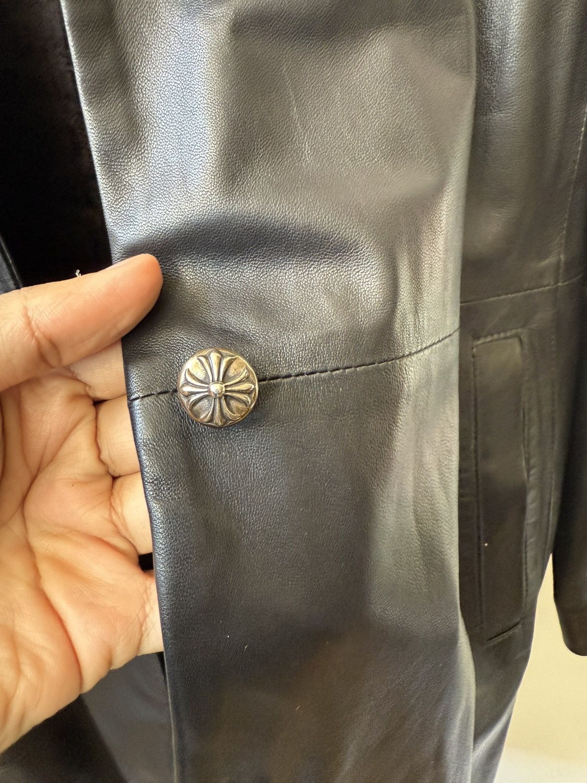 Chrome Hearts Chrome Hearts Black Leather Trench Size US M / EU 48-50 / 2 - 6 Thumbnail