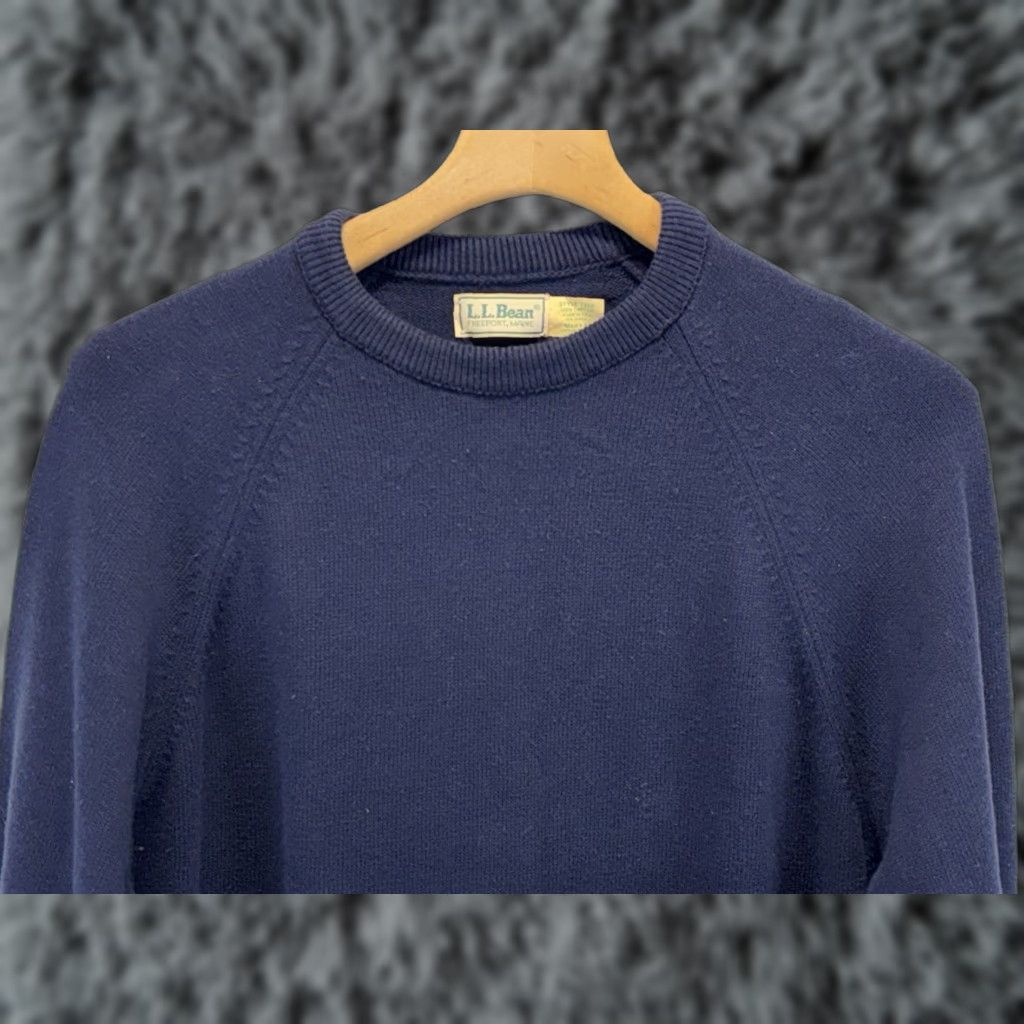Vintage VINTAGE L.L. Bean Sweater Men XL Blue 100% Cotton Crew Neck Pullover MCC Classic 80s Outdoor Mens Size US XL / EU 56 / 4 - 1 Thumbnail