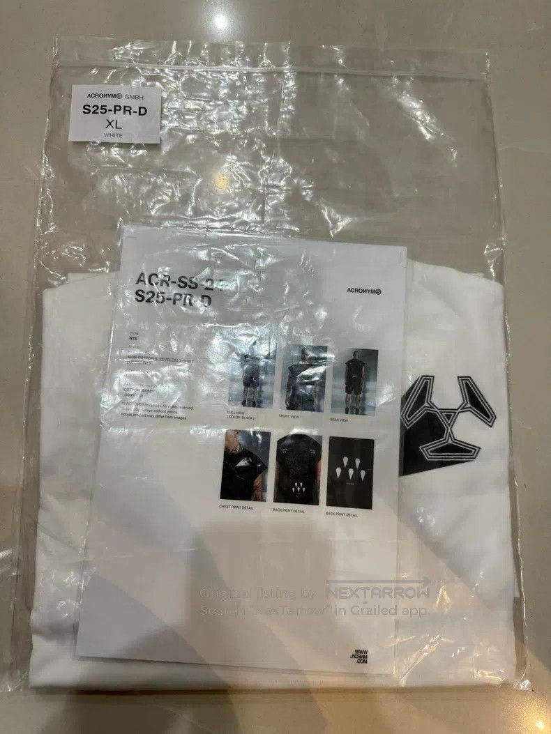 Acronym Acronym Carrying a vest Size US XL / EU 56 / 4 - 5 Thumbnail