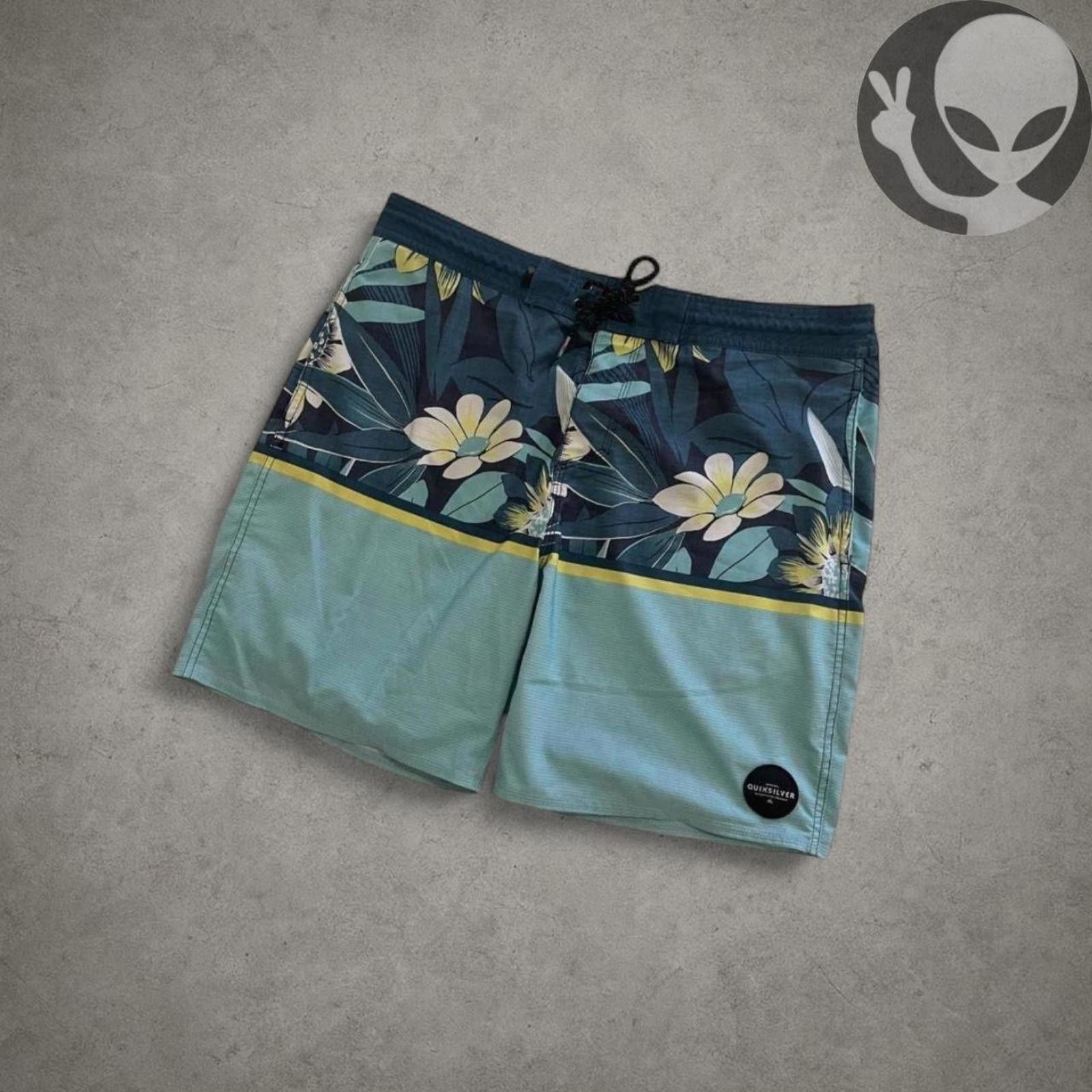 Quiksilver Quiksilver Men's Board Shorts Medium Blue Floral Swim Trunk Size US 32 / EU 48 - 3 Thumbnail