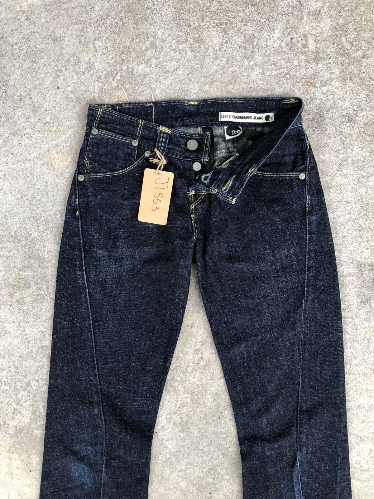 If Six Was Nine Levis Engineered Flared Jeans Distressed Size US 28 / EU 44 - 3 Thumbnail