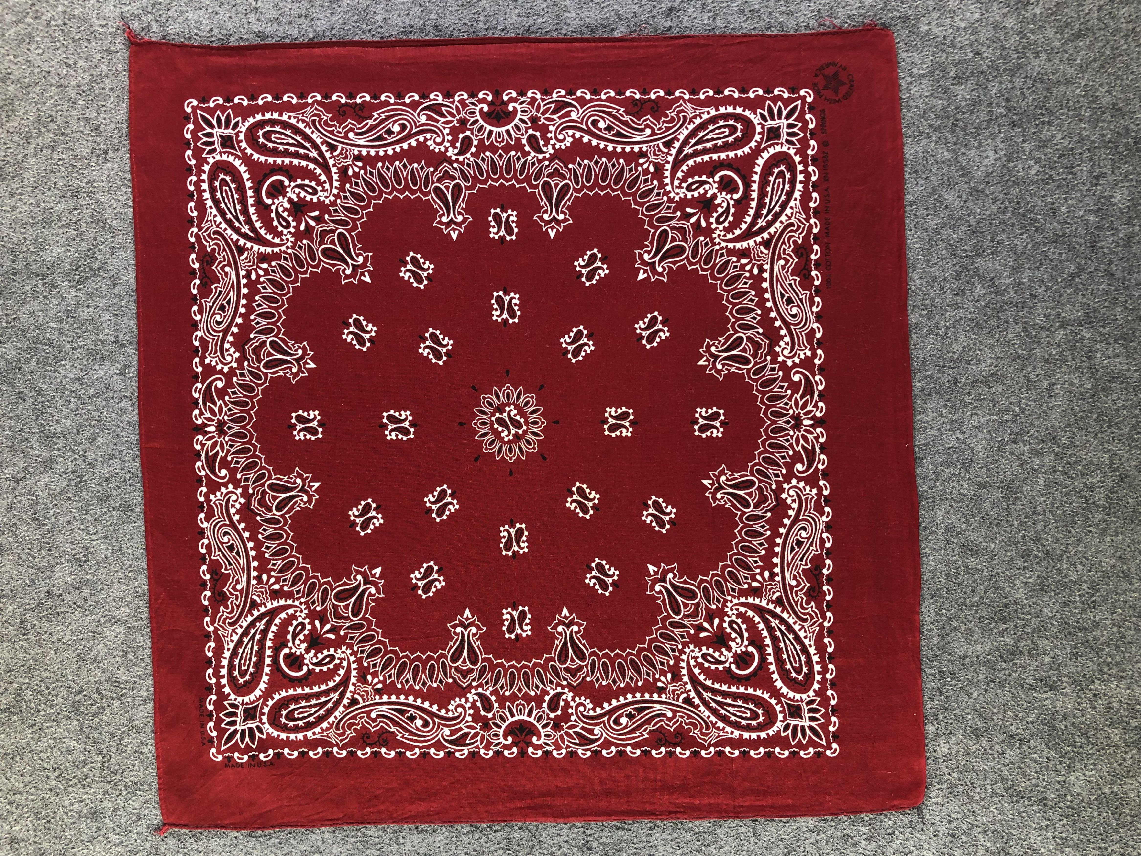 Vintage Paislee Handkerchief / Bandana / Neckerchief C358 Size ONE SIZE - 4 Thumbnail