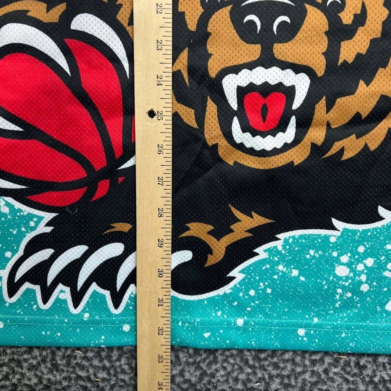 Mitchell & Ness Vancouver Grizzlies Jersey Shirt Men NBA Sleeveless New 2XL Size US XXL / EU 58 / 5 - 3 Thumbnail