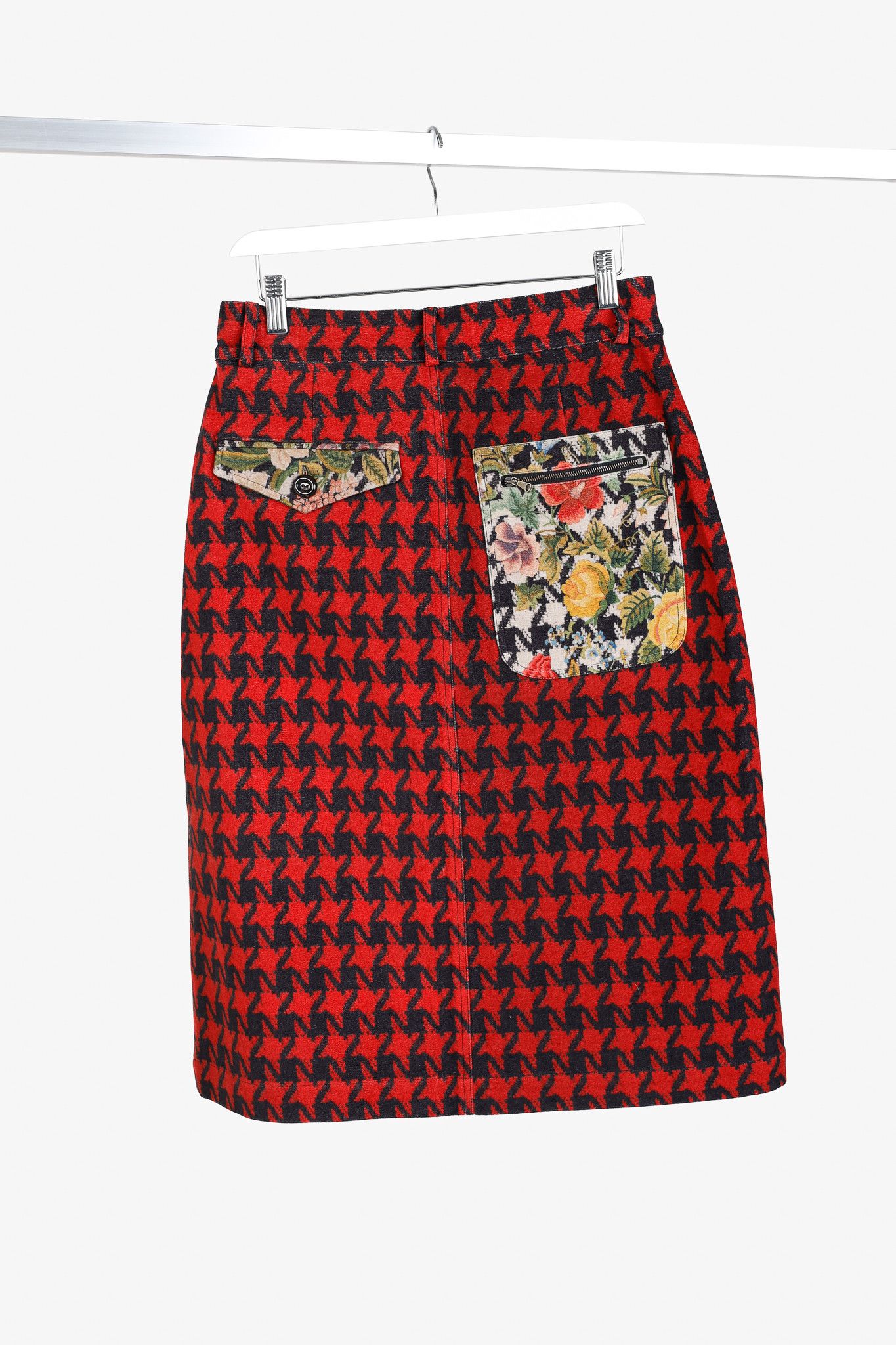 Pierre-Louis Mascia Pierre Louis Mascia Red Houndstooth & Floral Pencil Skirt Size 30" / US 8 / IT 44 - 2 Thumbnail