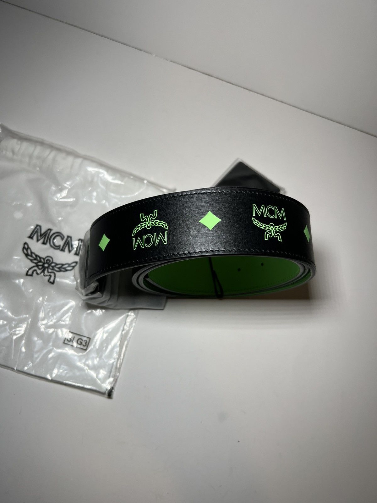 MCM MCM Reversible Belt Black/Neon Green. Black M Buckle New Size ONE SIZE - 8 Thumbnail