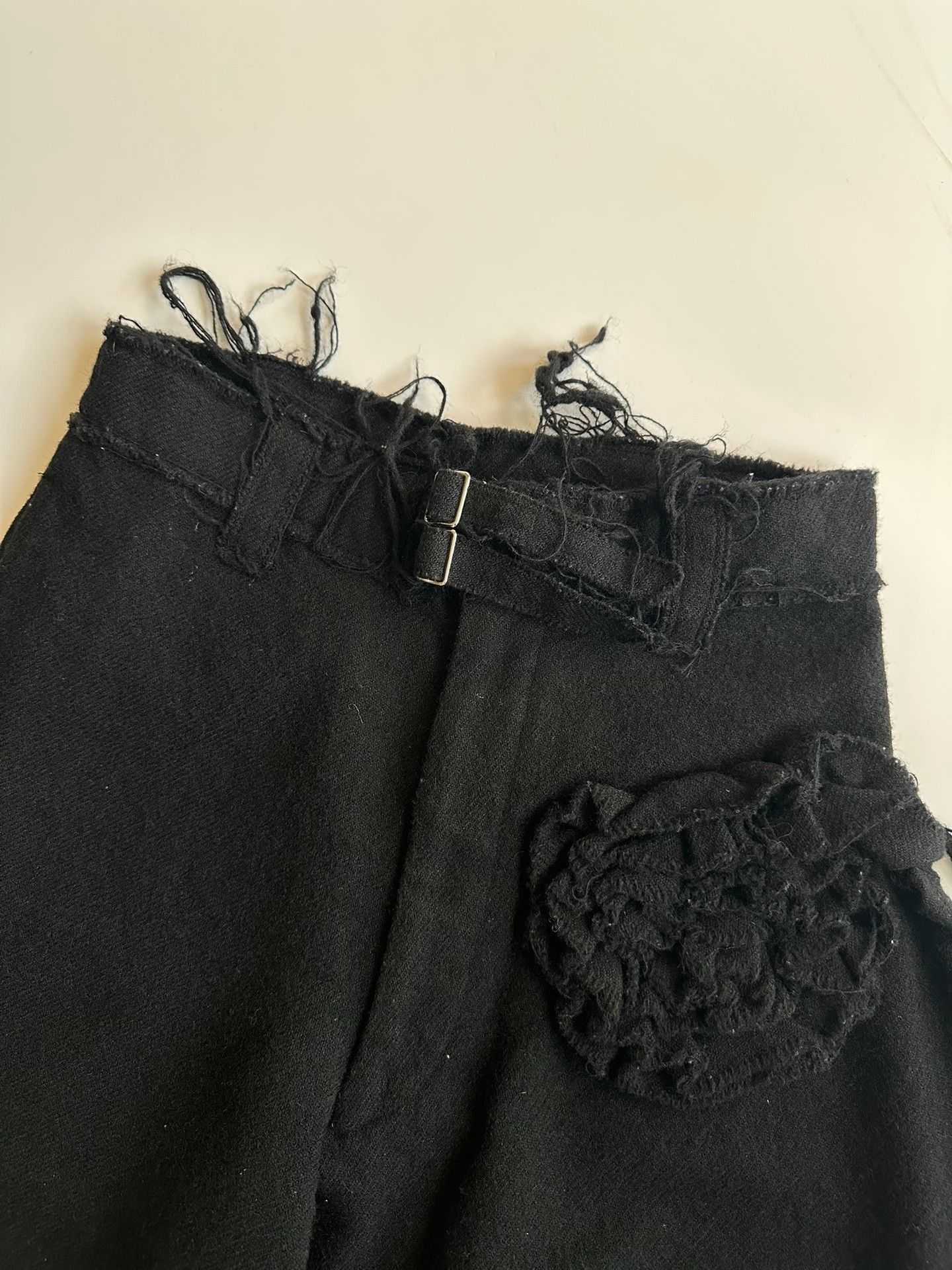 Comme des Garcons Comme des Garcons size s TRICOT Floral Wool Trousers| Size 26" / US 2 / IT 38 - 4 Thumbnail