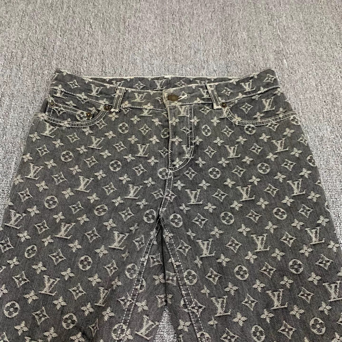 Louis Vuitton Lv Black Monogram All Over Jeans 38 9/10 Size US 38 / EU 54 - 6 Thumbnail