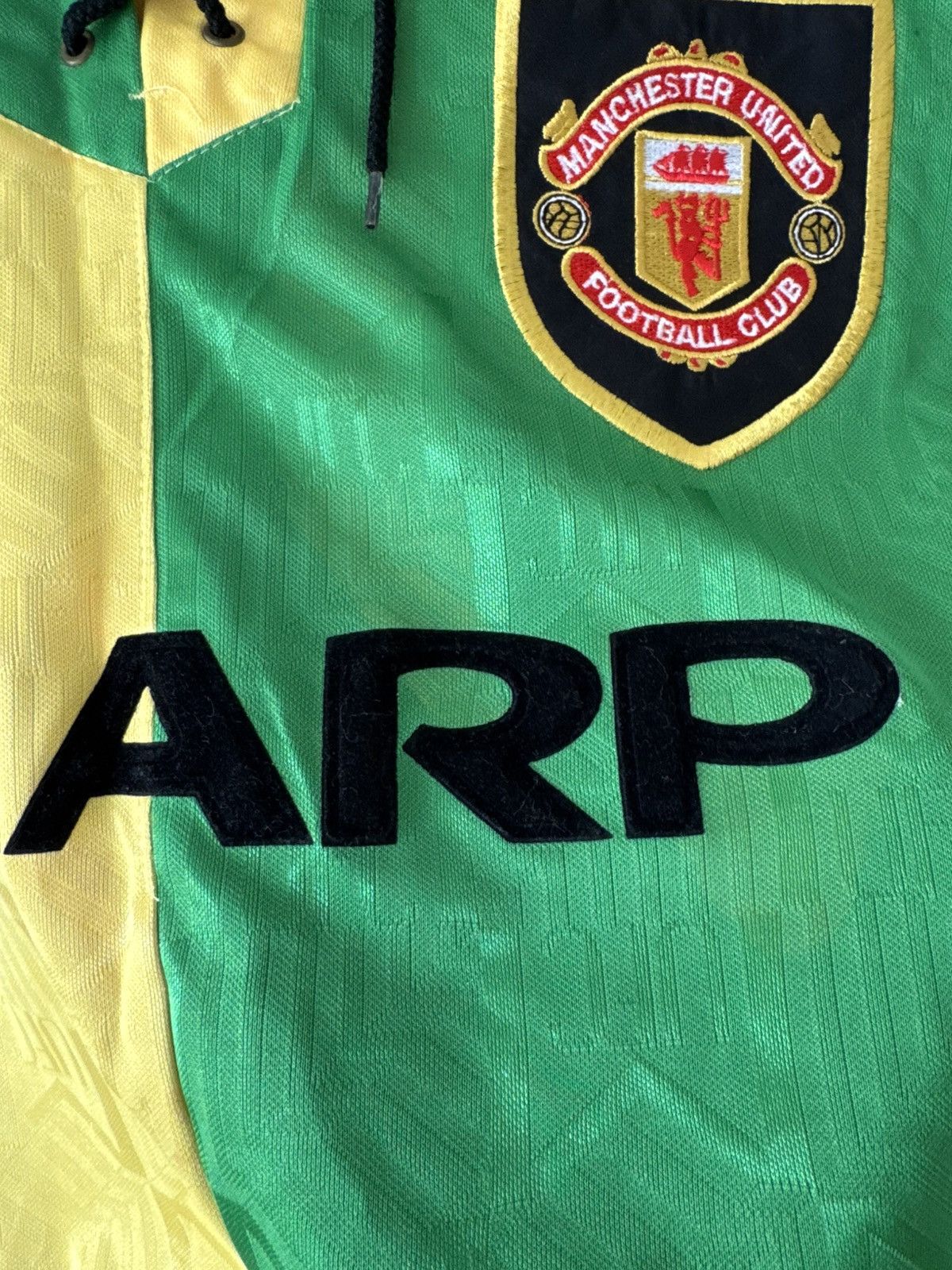 Umbro Vintage Manchester United 1992-1994 Third Soccer Jersey Kit Size US L / EU 52-54 / 3 - 11 Thumbnail