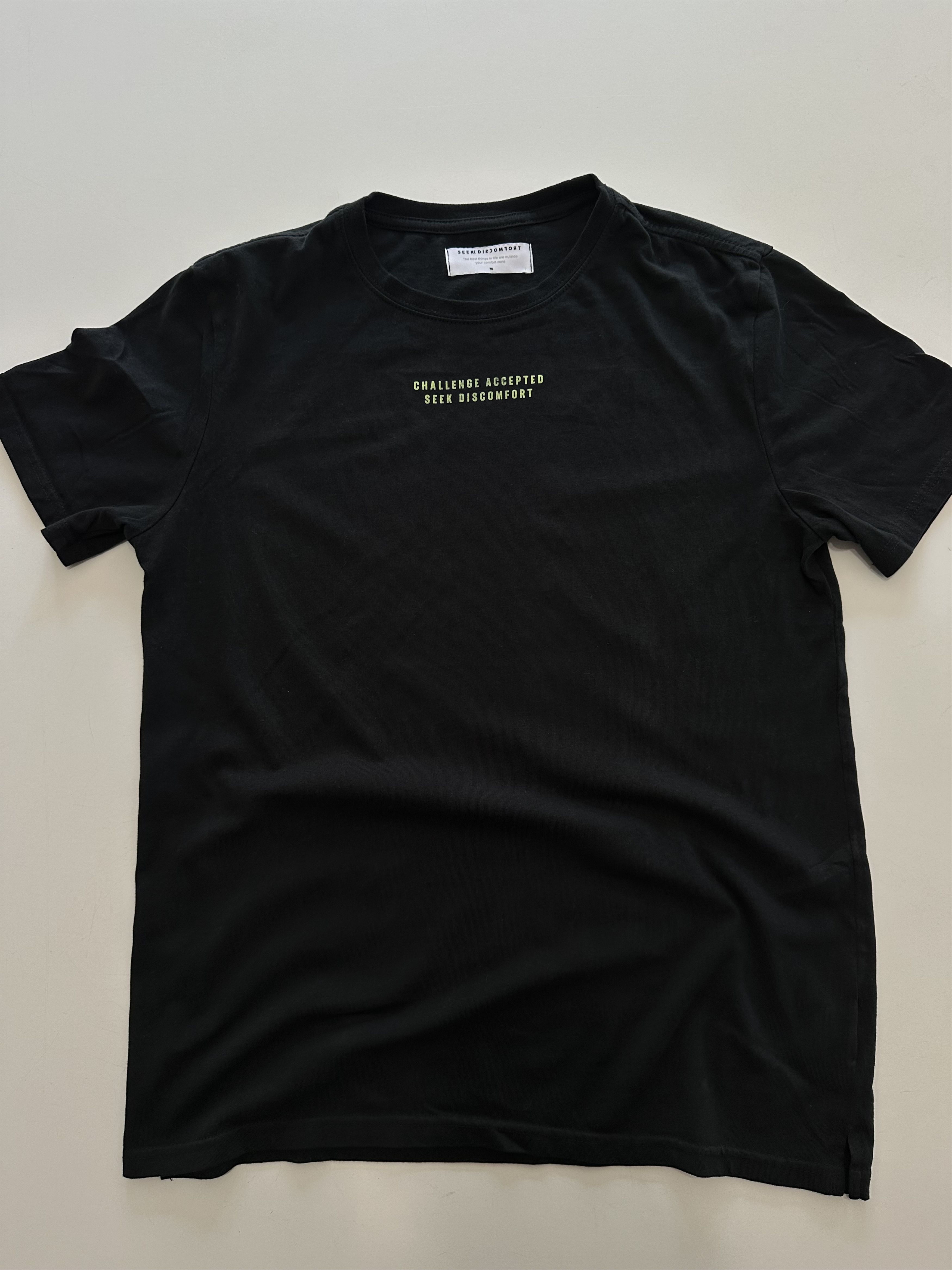 Other Seek Discomfort Medium Black Vintage T Shirt Graphic Size US M / EU 48-50 / 2 - 1 Thumbnail