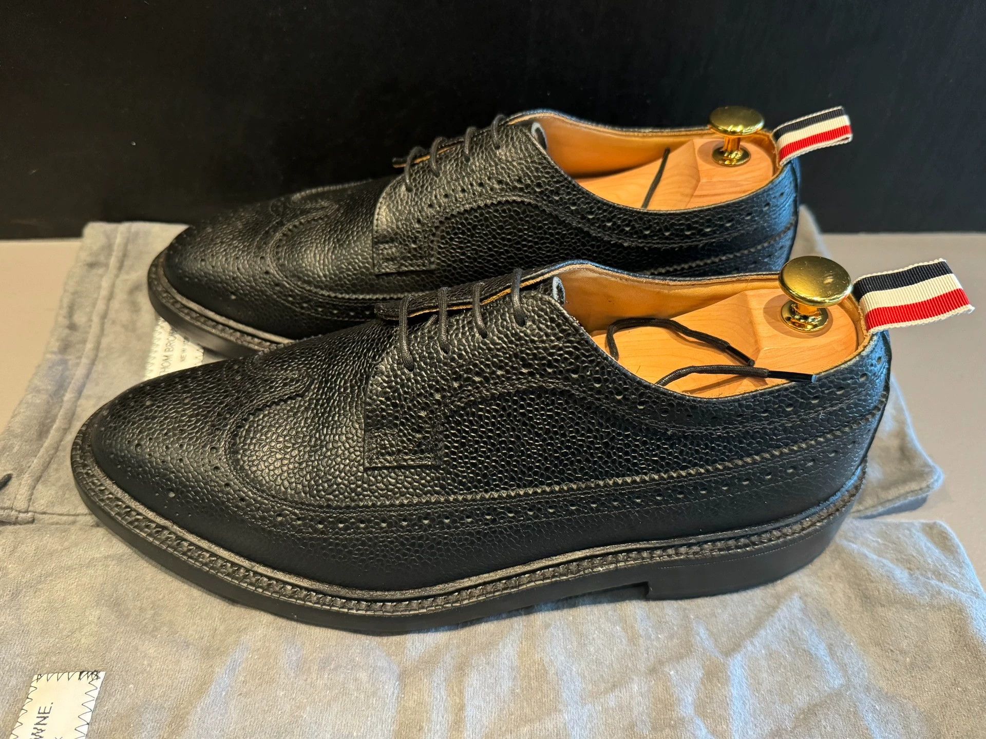 Thom Browne Thom Browne Black Classic Brogue Wooden Sole Size 9 Size US 9 / EU 42 - 2 Thumbnail